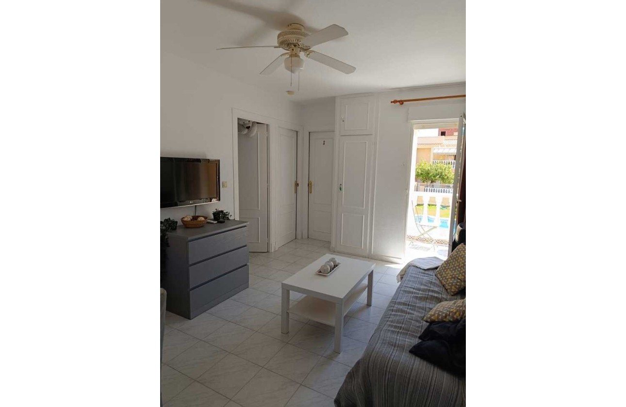 Sprzedaż - Apartament / Mieszkanie -
Torrevieja - Auguas Neuvas