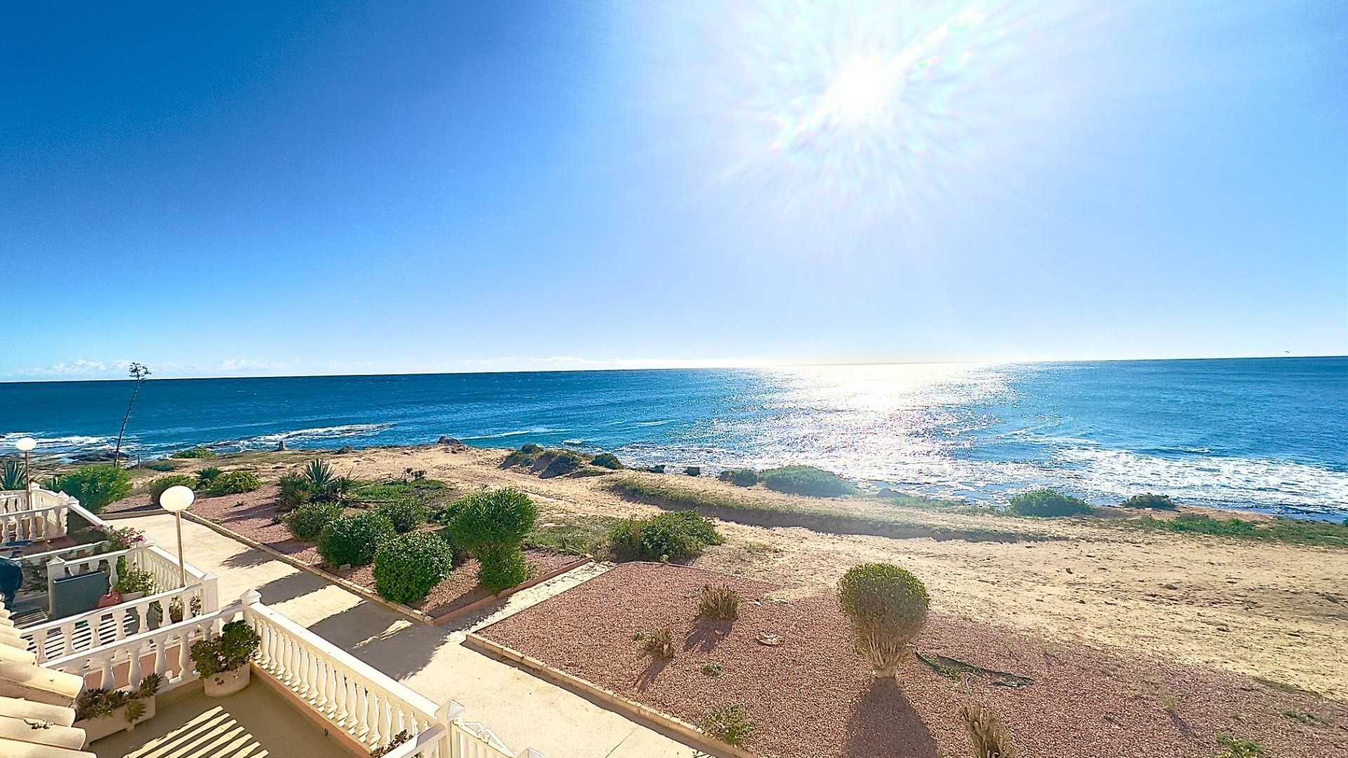Sprzedaż - Apartament mieszkanie -
Torrevieja - Cabo cervera