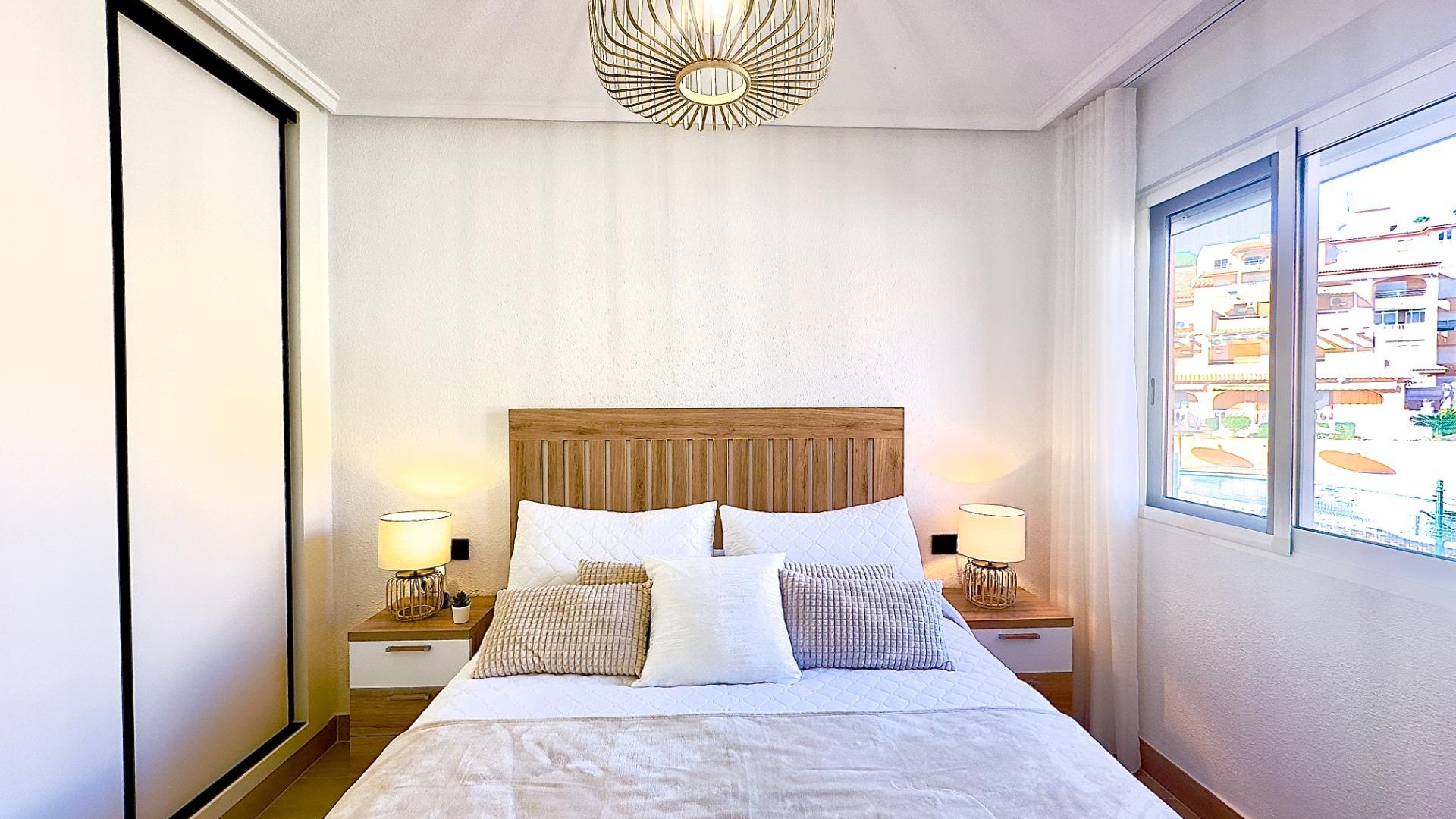 Sprzedaż - Apartament mieszkanie -
Torrevieja - Cabo cervera