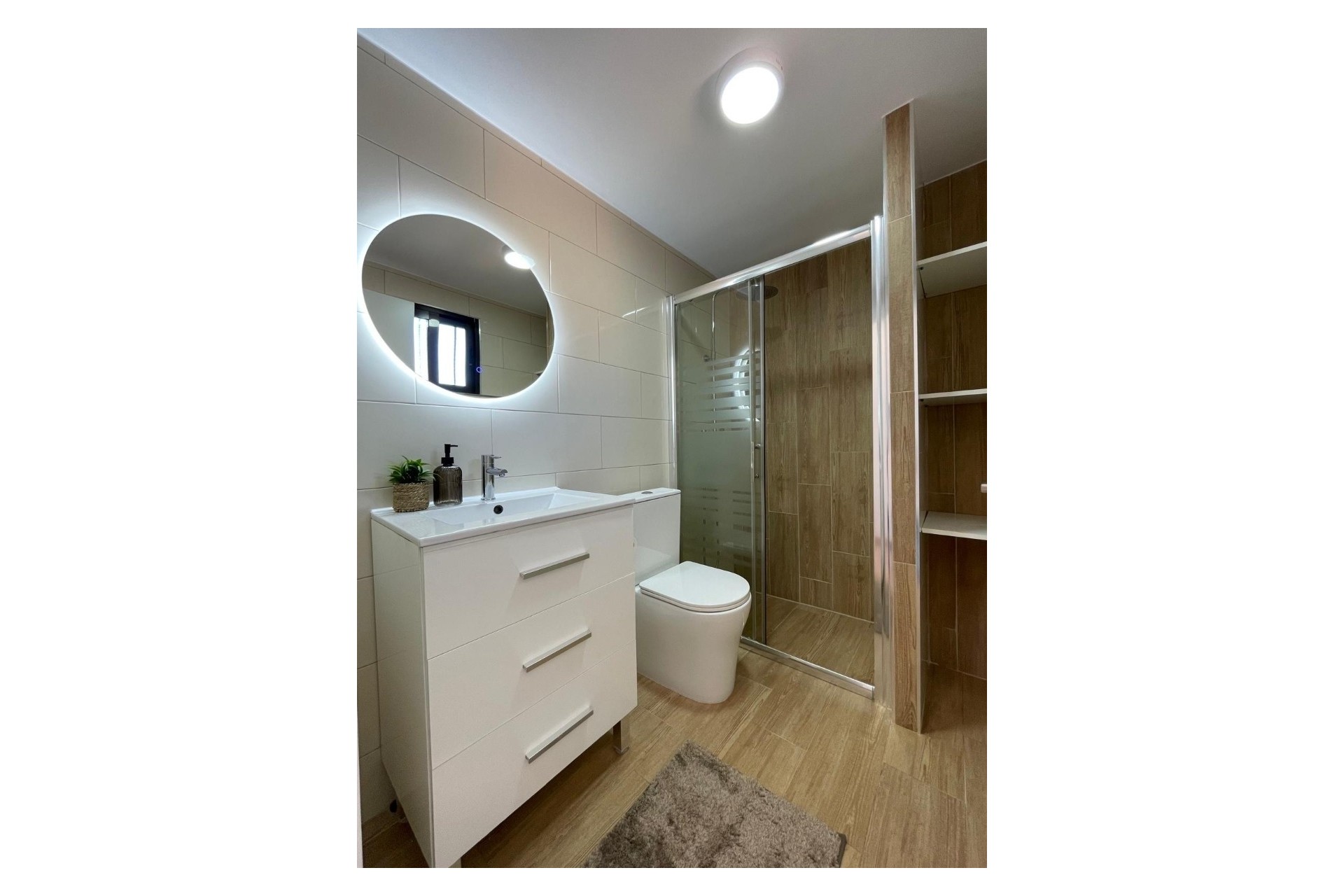 Sprzedaż - Apartament / Mieszkanie -
Torrevieja - Cabo cervera