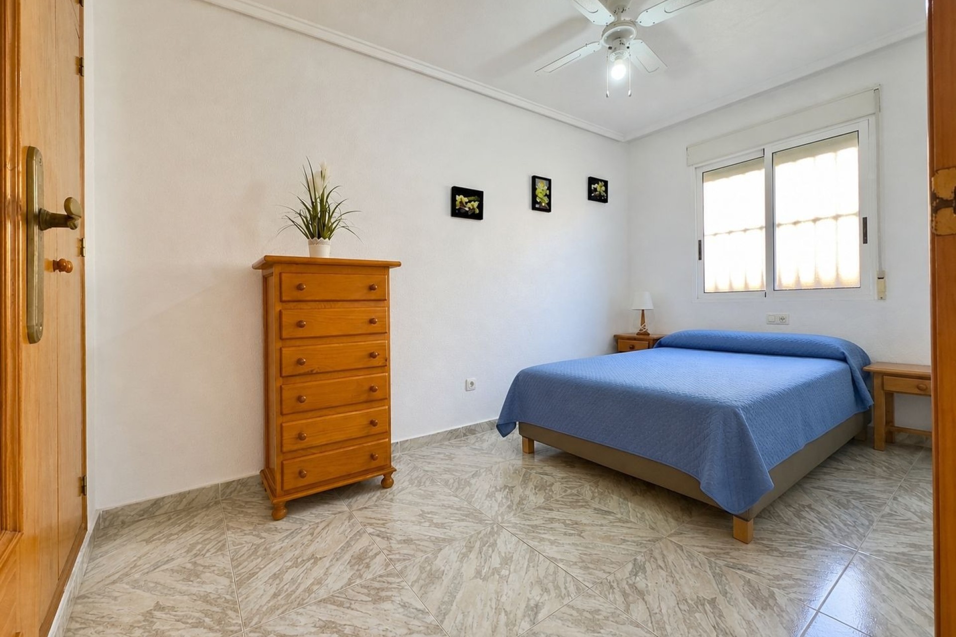 Sprzedaż - Apartament / Mieszkanie -
Torrevieja - Cabo Cervera