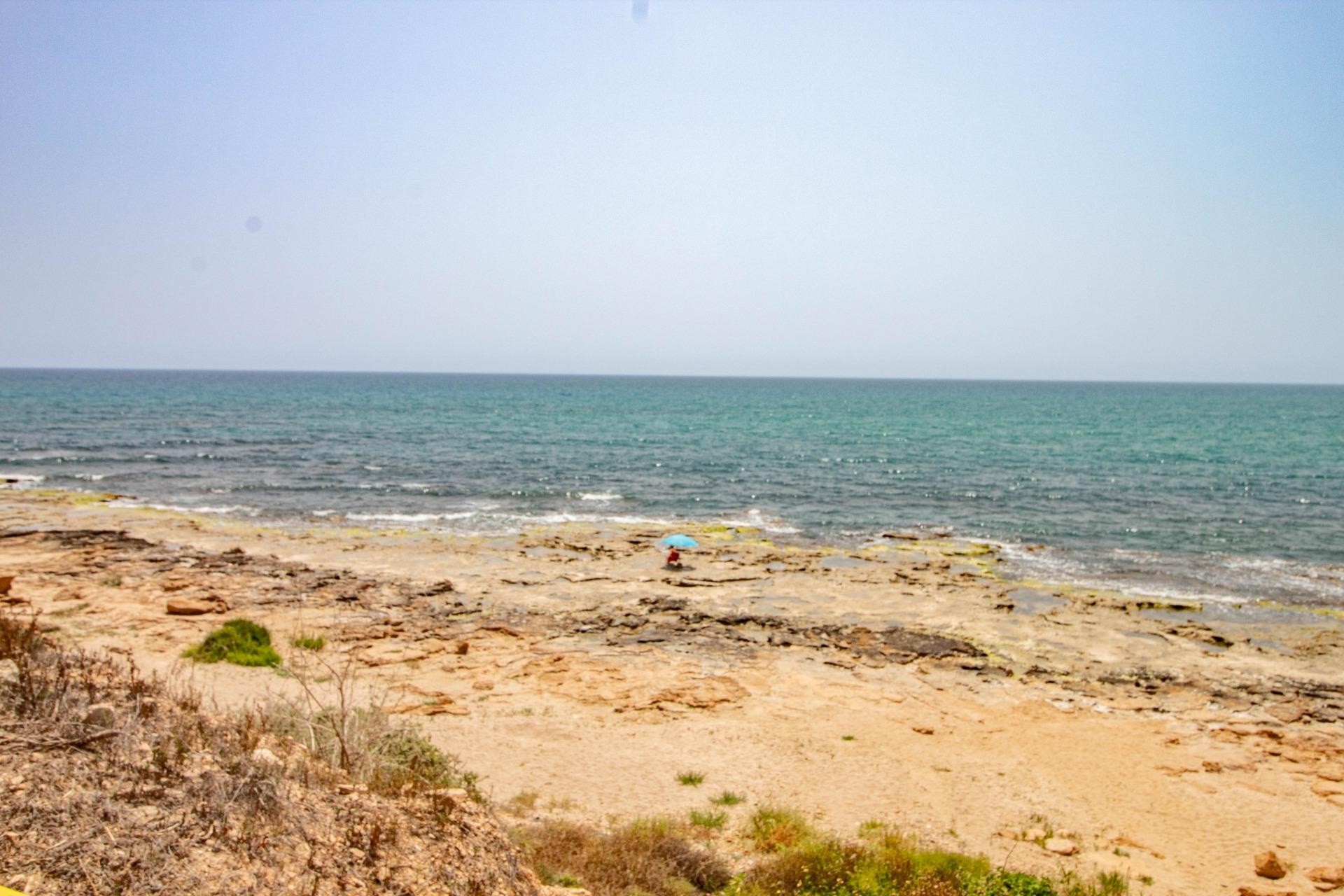 Sprzedaż - Apartament / Mieszkanie -
Torrevieja - Cabo Cervera