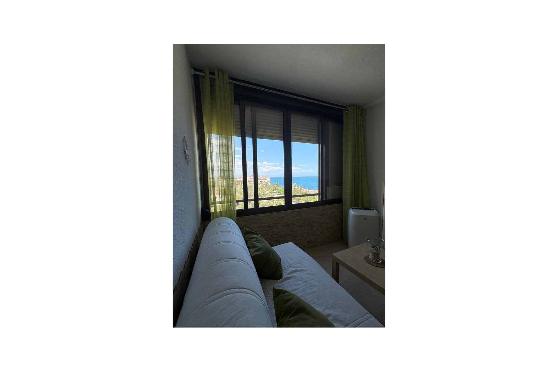 Sprzedaż - Apartament / Mieszkanie -
Torrevieja - Cabo cervera