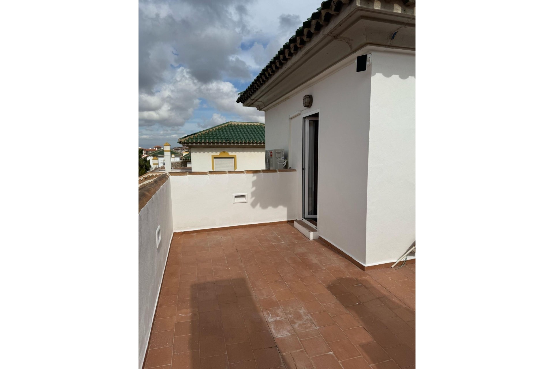 Sprzedaż - Apartament / Mieszkanie -
Torrevieja - Cañada Del Molino