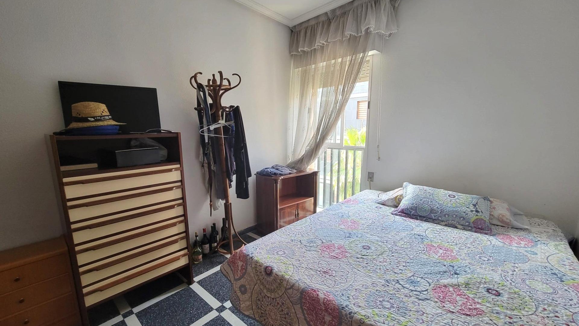 Sprzedaż - Apartament mieszkanie -
Torrevieja - Center