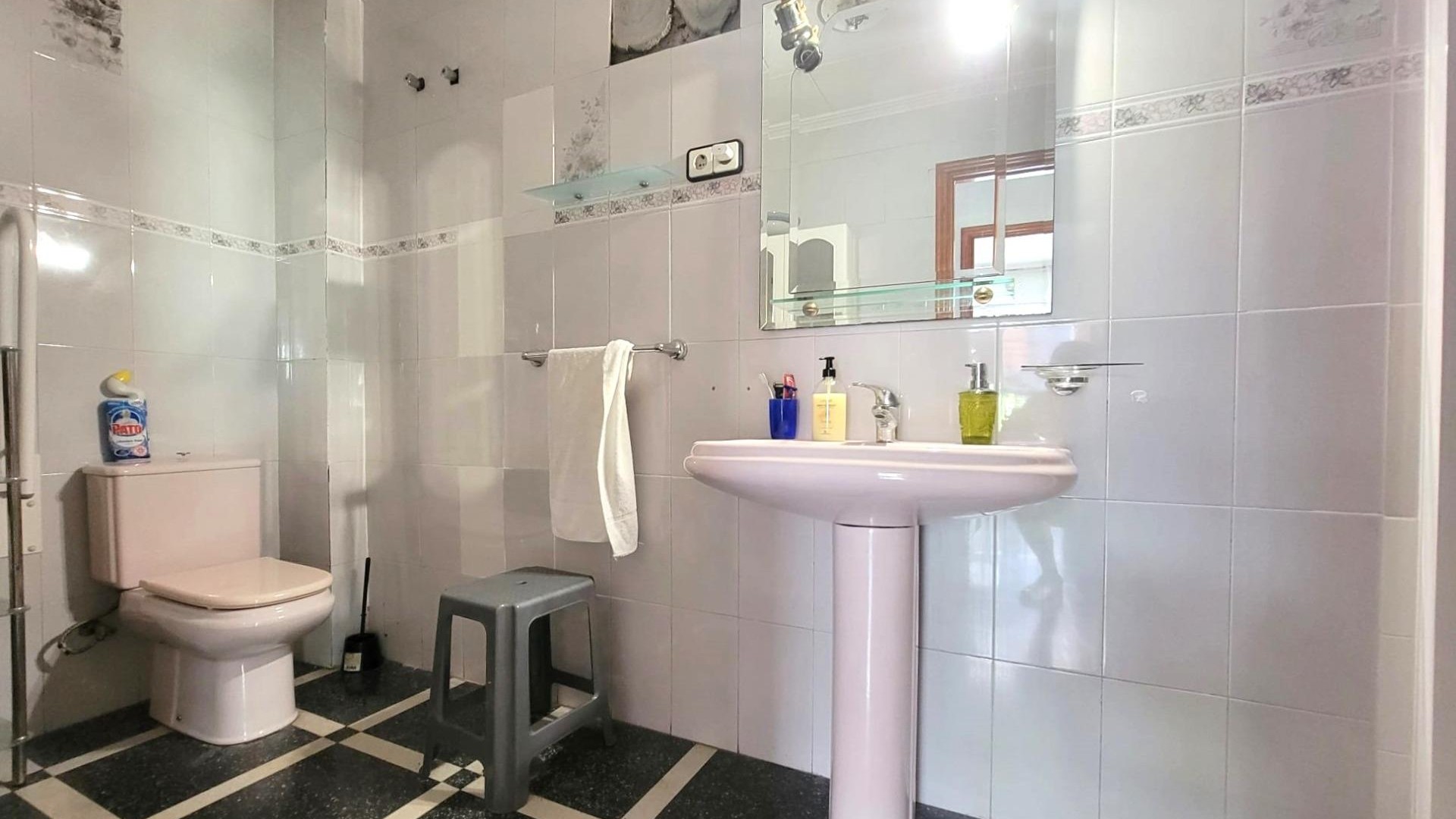 Sprzedaż - Apartament mieszkanie -
Torrevieja - Center