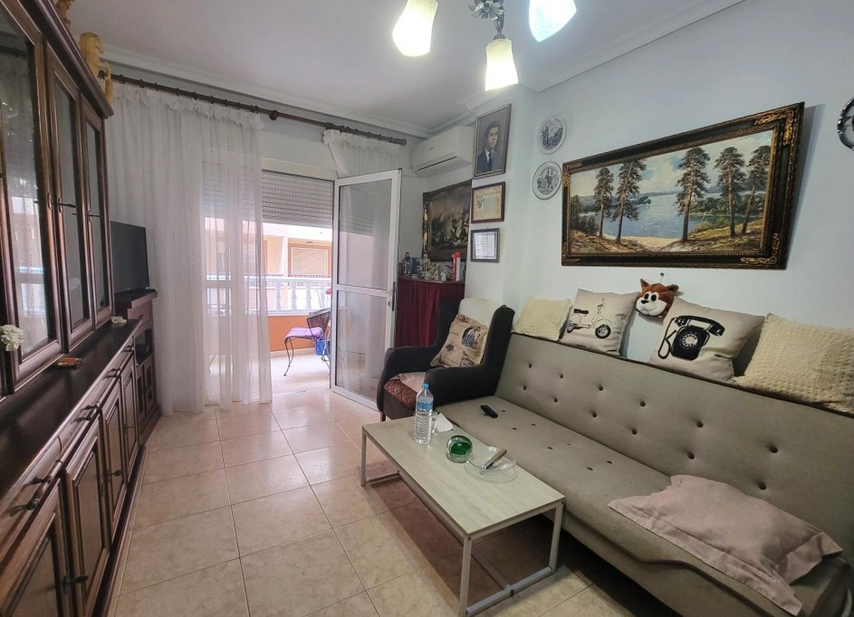 Sprzedaż - Apartament mieszkanie -
Torrevieja - Center