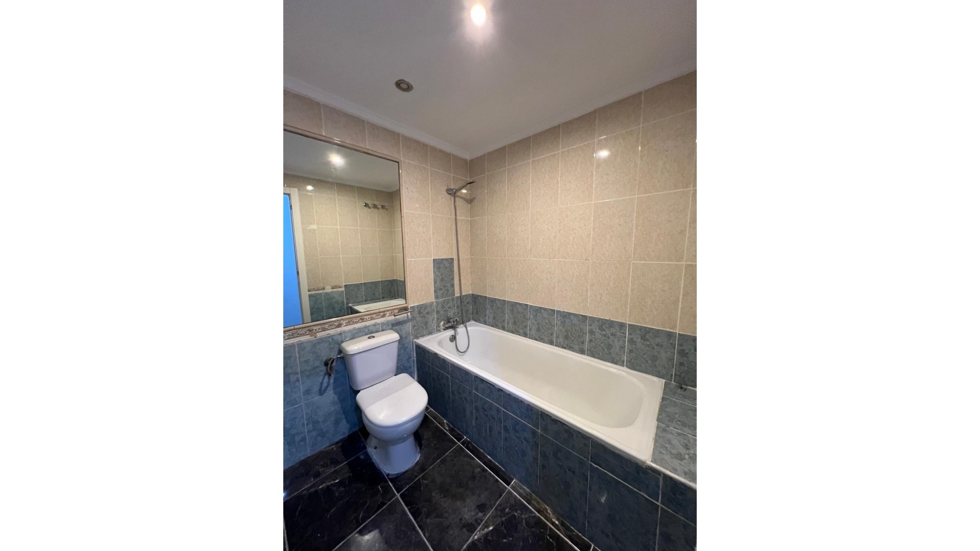 Sprzedaż - Apartament mieszkanie -
Torrevieja - Center