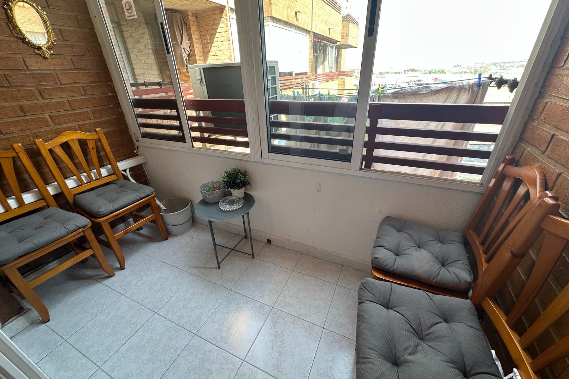 Sprzedaż - Apartament / Mieszkanie -
Torrevieja - Center