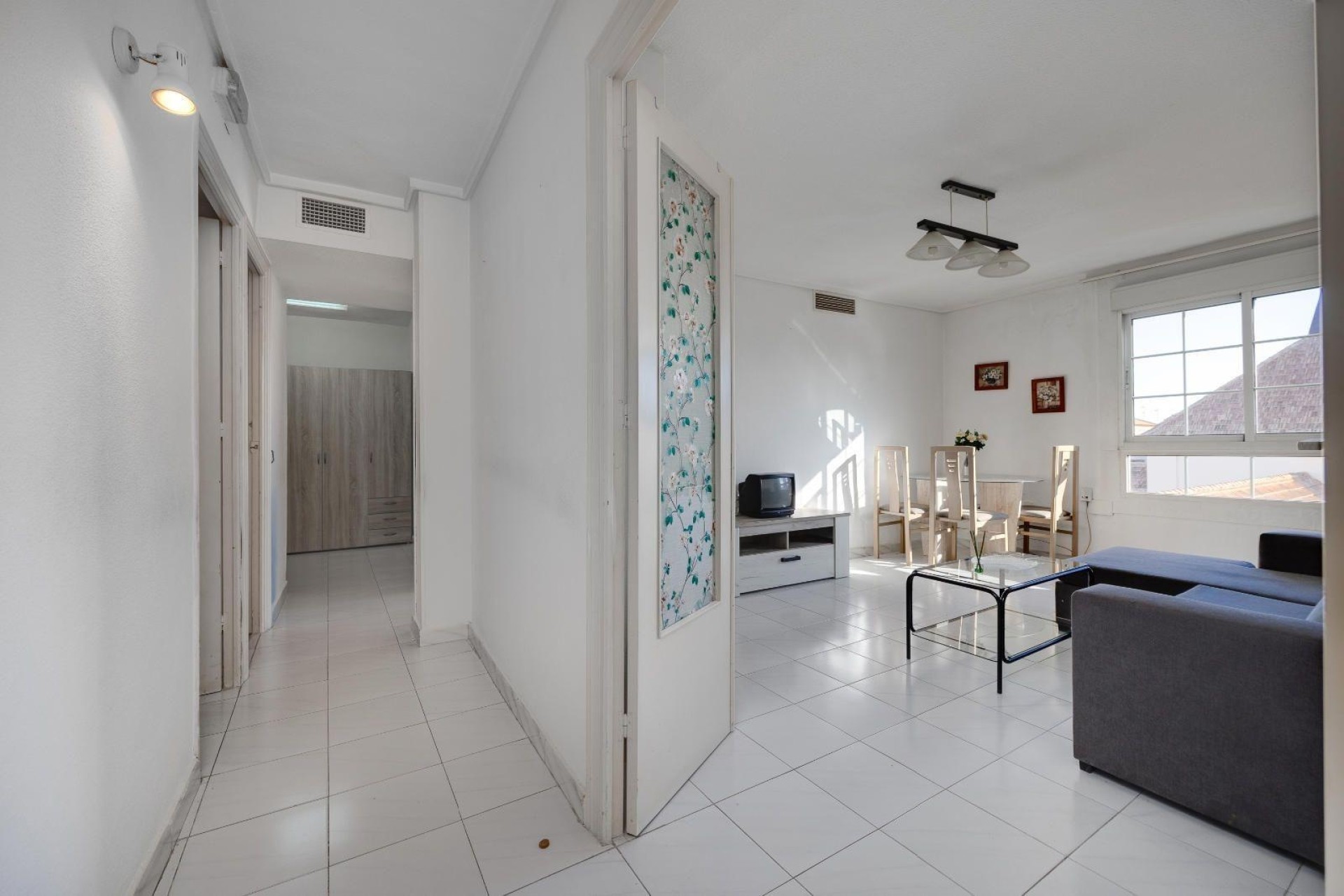 Sprzedaż - Apartament / Mieszkanie -
Torrevieja - Center