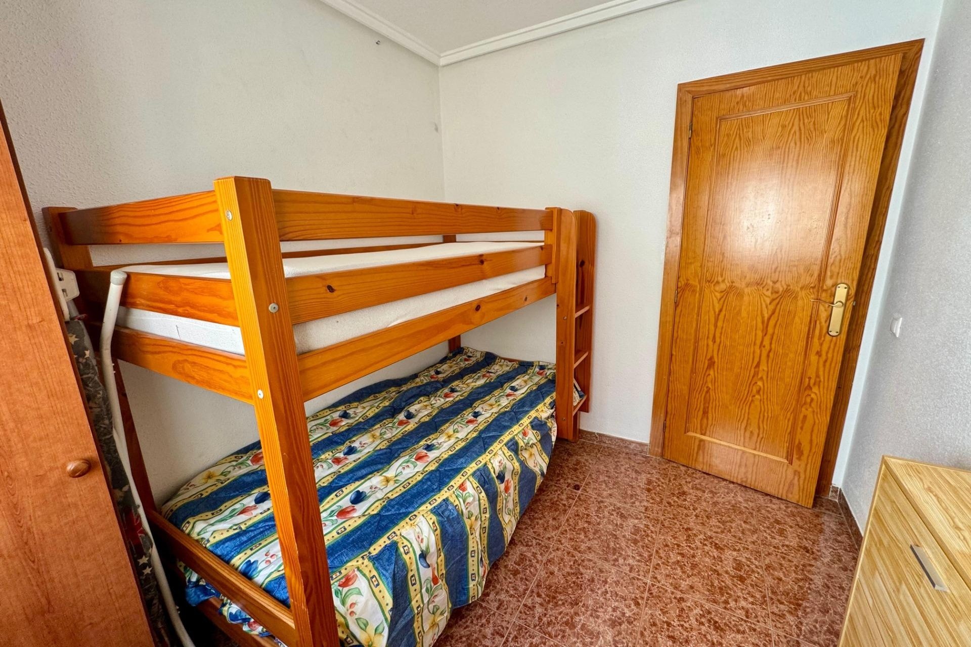 Sprzedaż - Apartament / Mieszkanie -
Torrevieja - Center