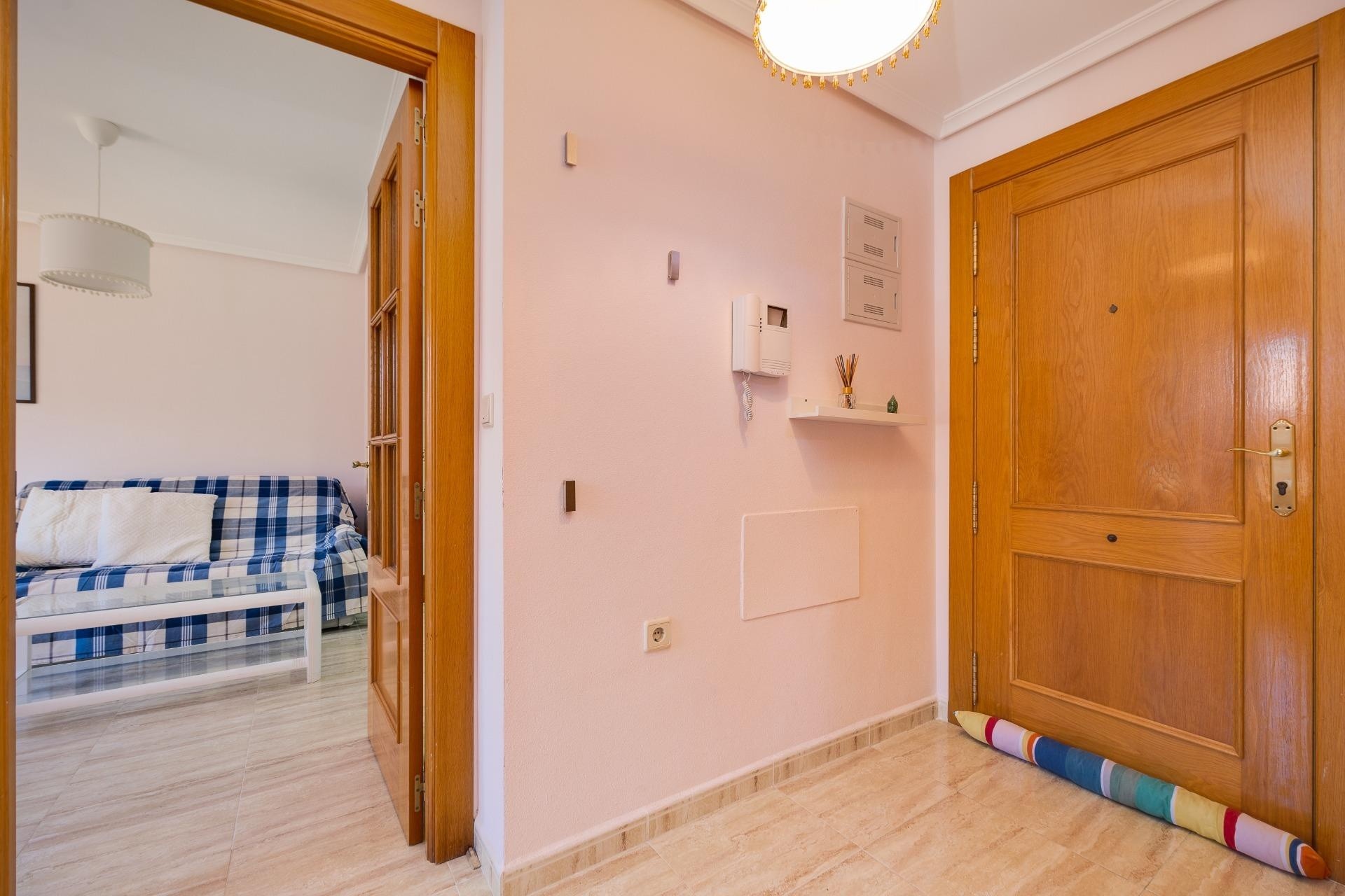 Sprzedaż - Apartament / Mieszkanie -
Torrevieja - Center