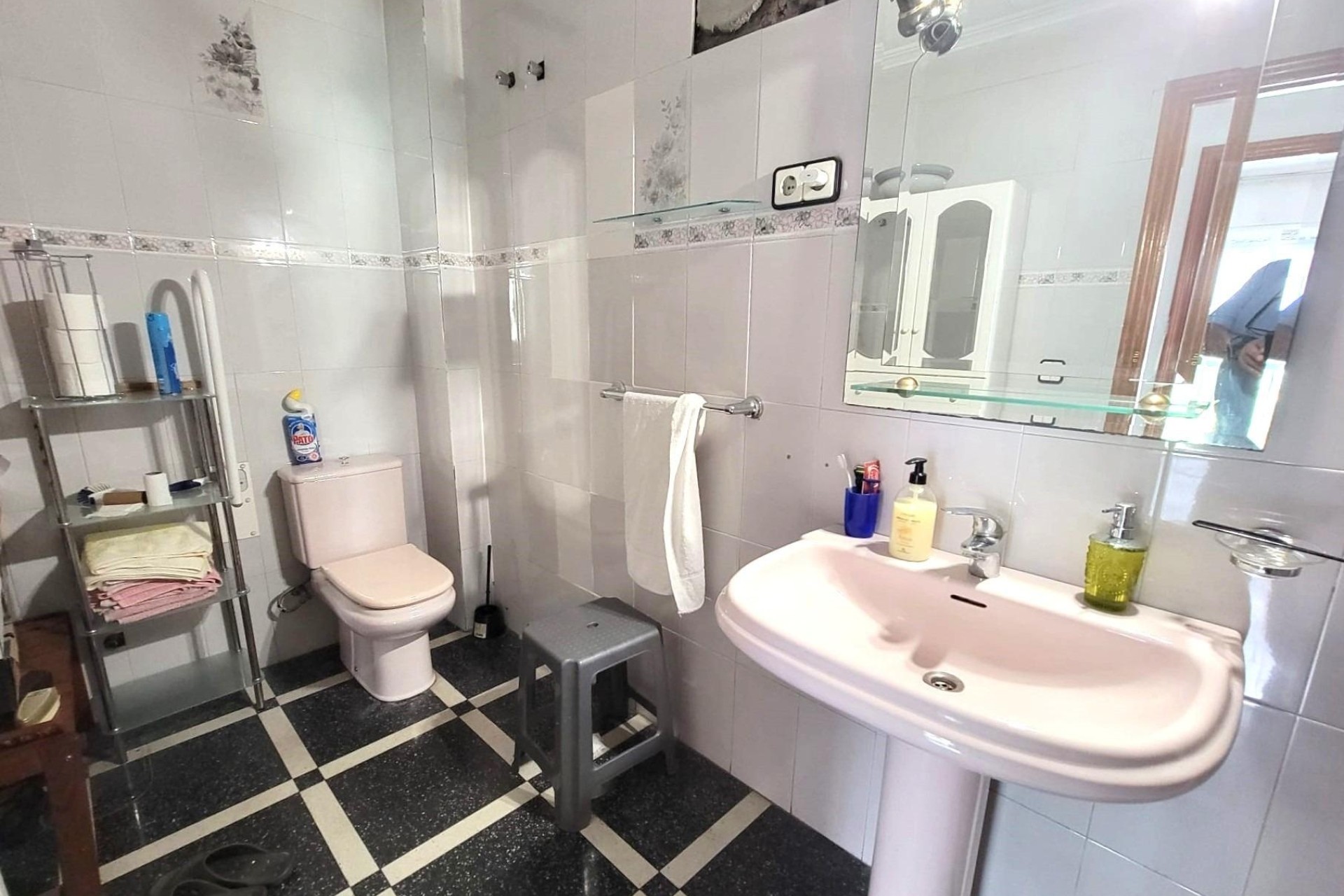 Sprzedaż - Apartament / Mieszkanie -
Torrevieja - Center