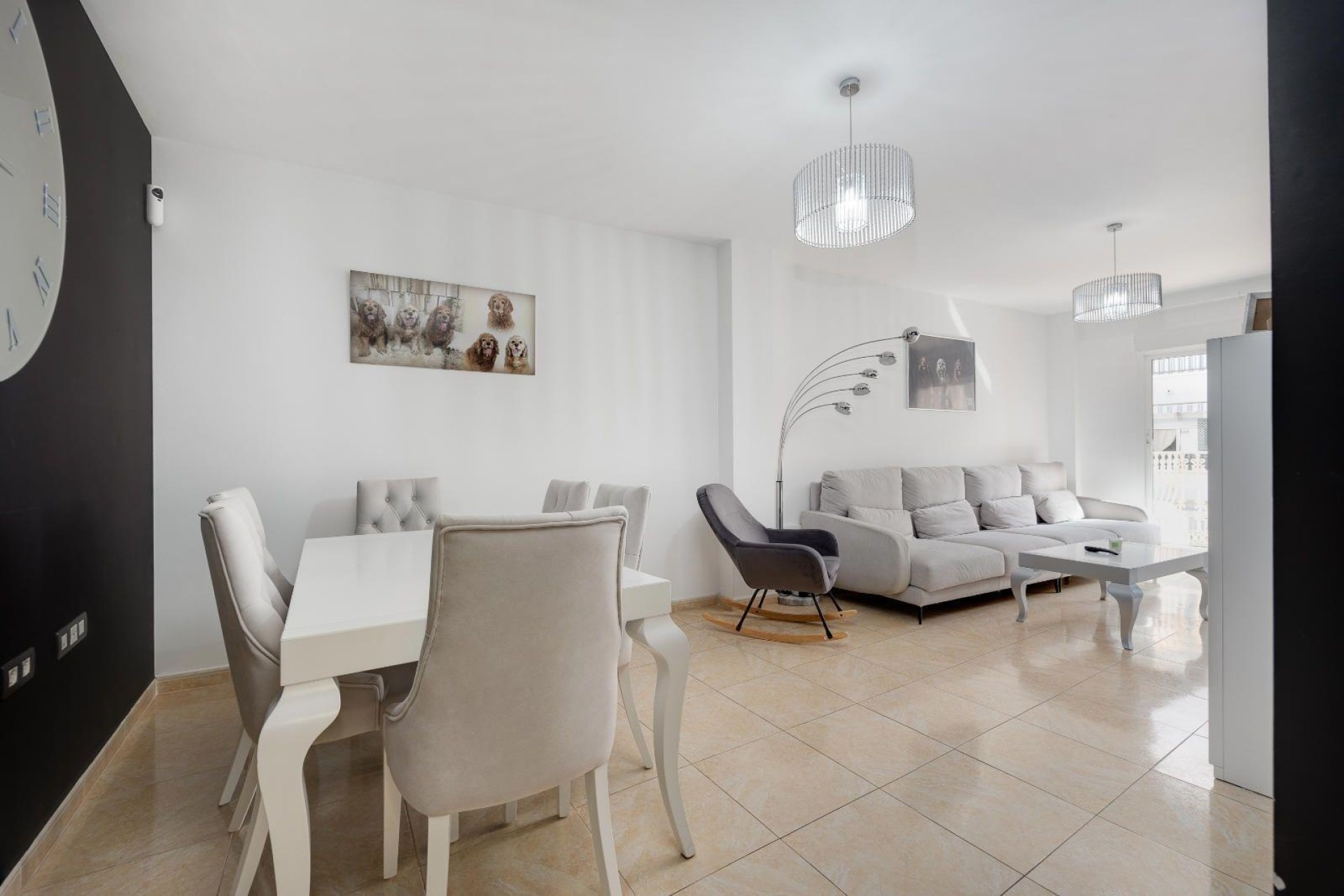 Sprzedaż - Apartament / Mieszkanie -
Torrevieja - Center