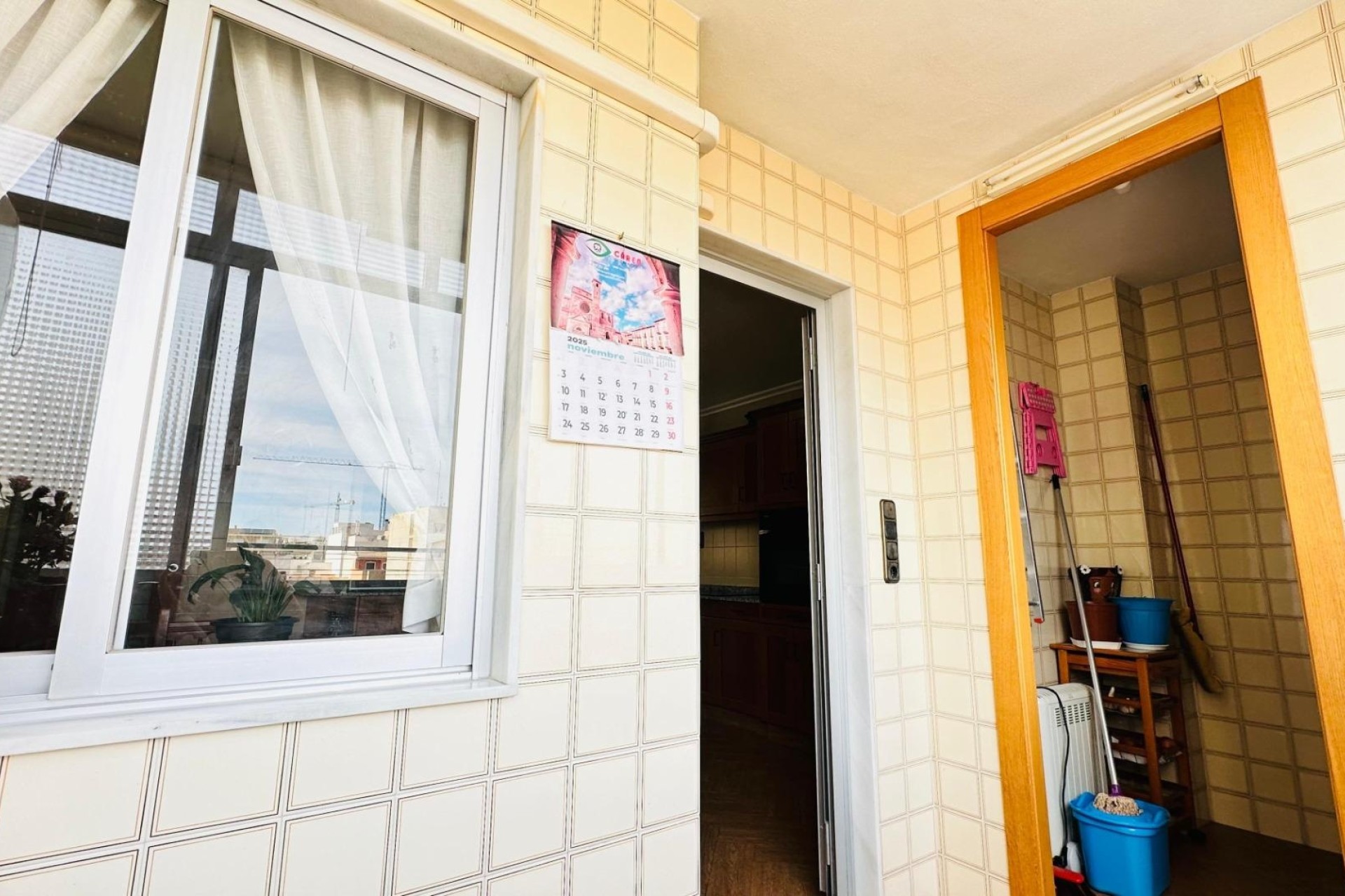 Sprzedaż - Apartament / Mieszkanie -
Torrevieja - Center