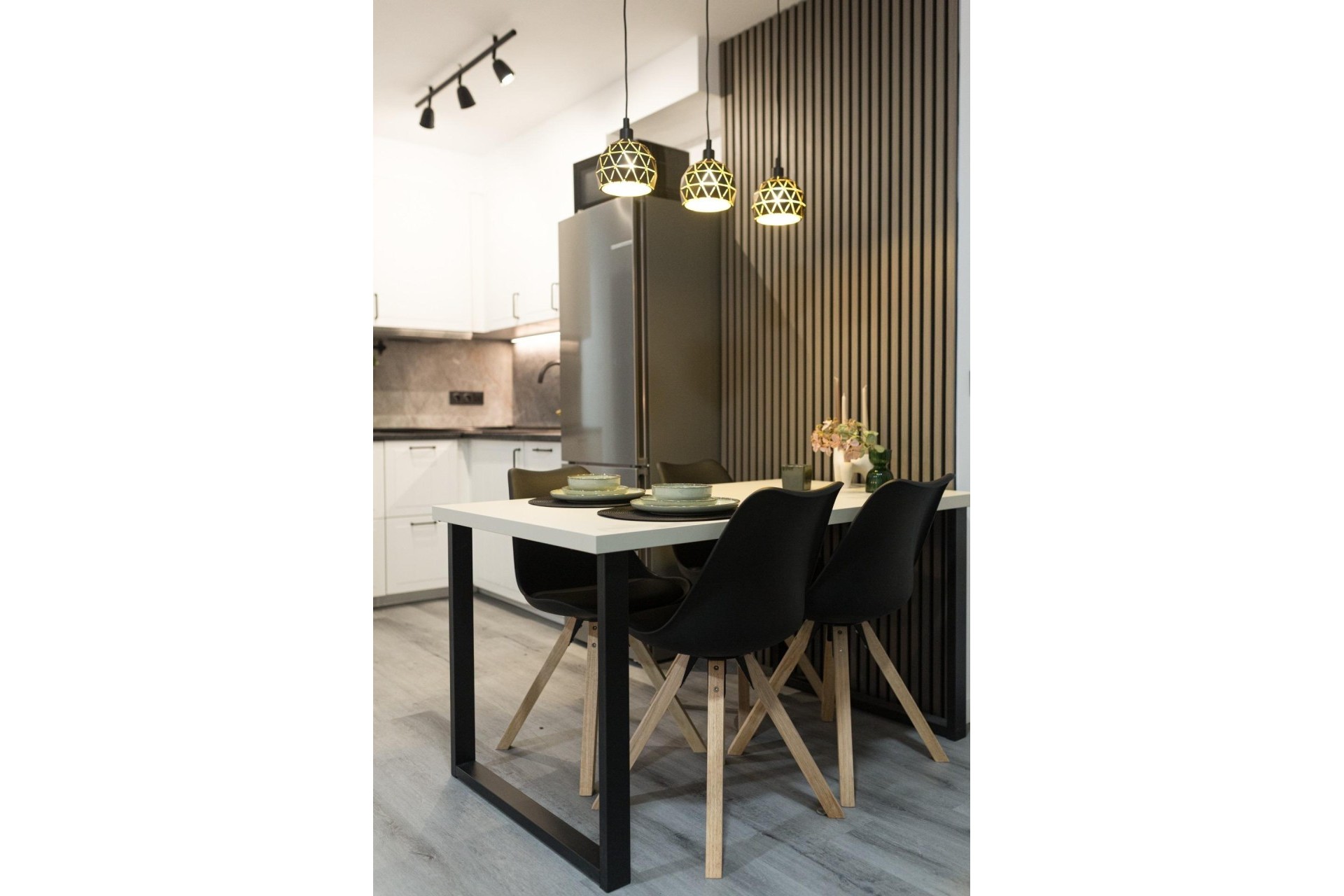 Sprzedaż - Apartament / Mieszkanie -
Torrevieja - Center