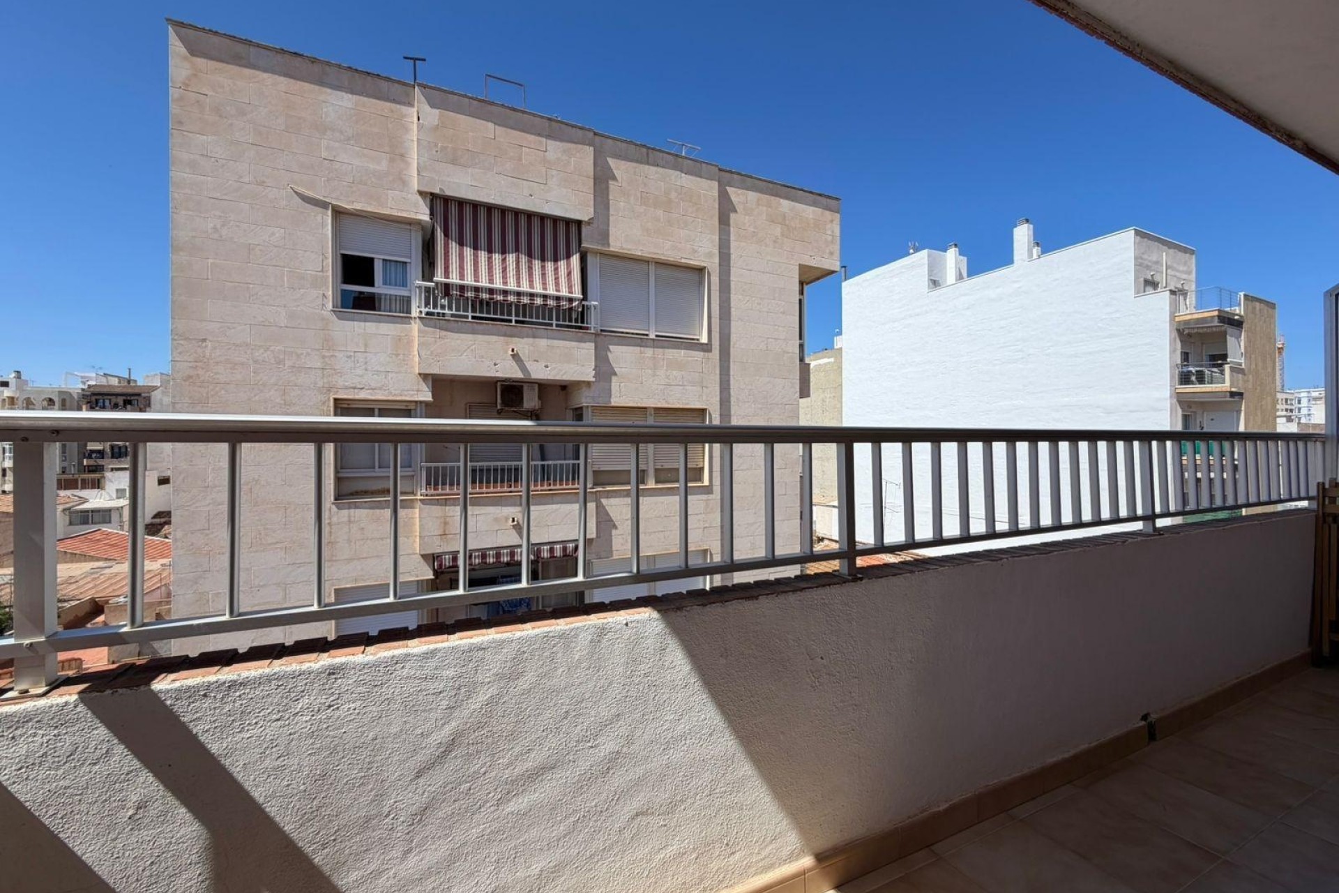 Sprzedaż - Apartament / Mieszkanie -
Torrevieja - Center