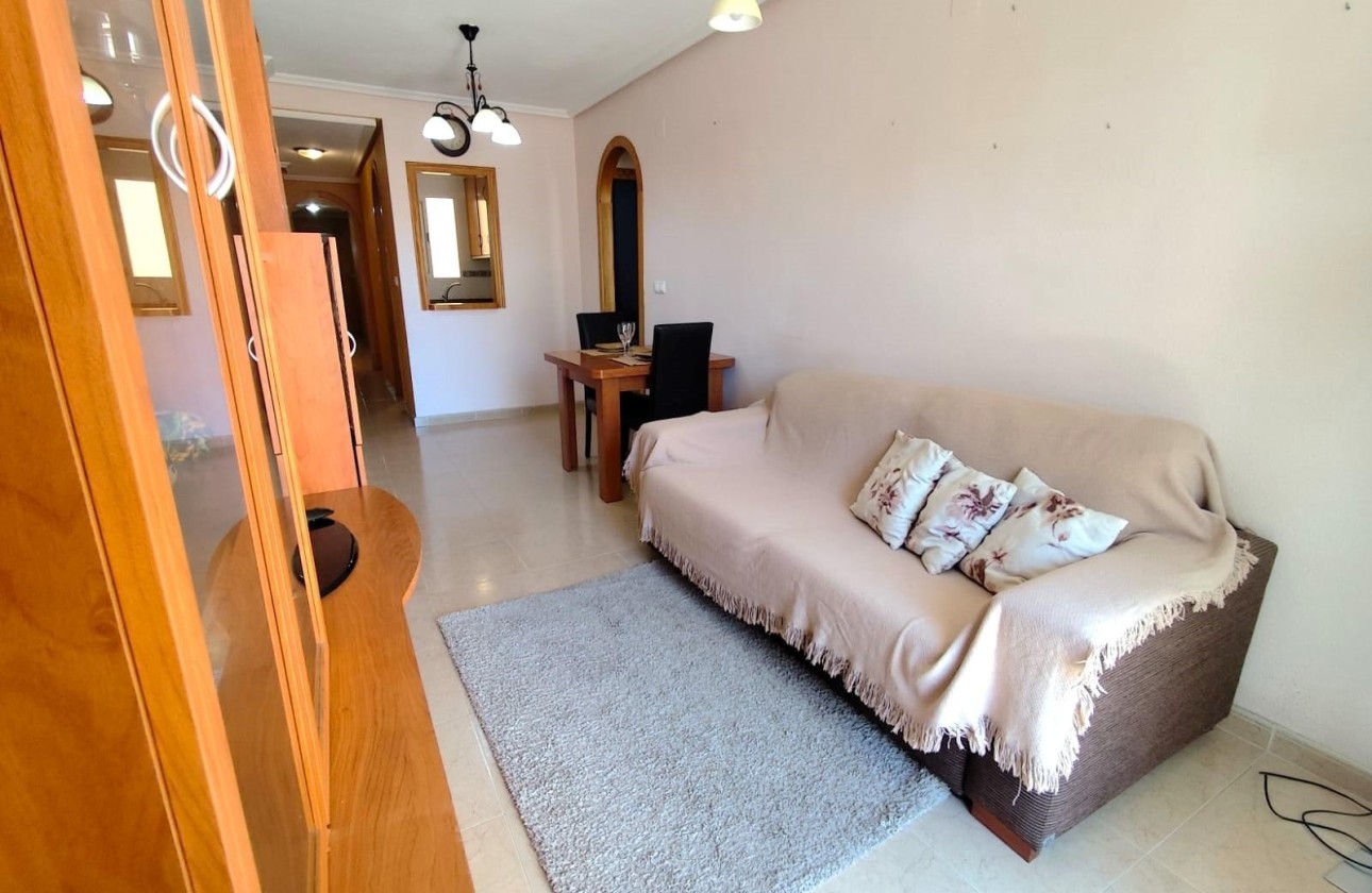 Sprzedaż - Apartament / Mieszkanie -
Torrevieja - Center