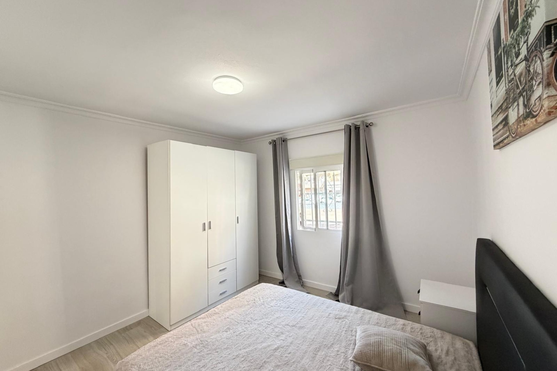 Sprzedaż - Apartament / Mieszkanie -
Torrevieja - Center