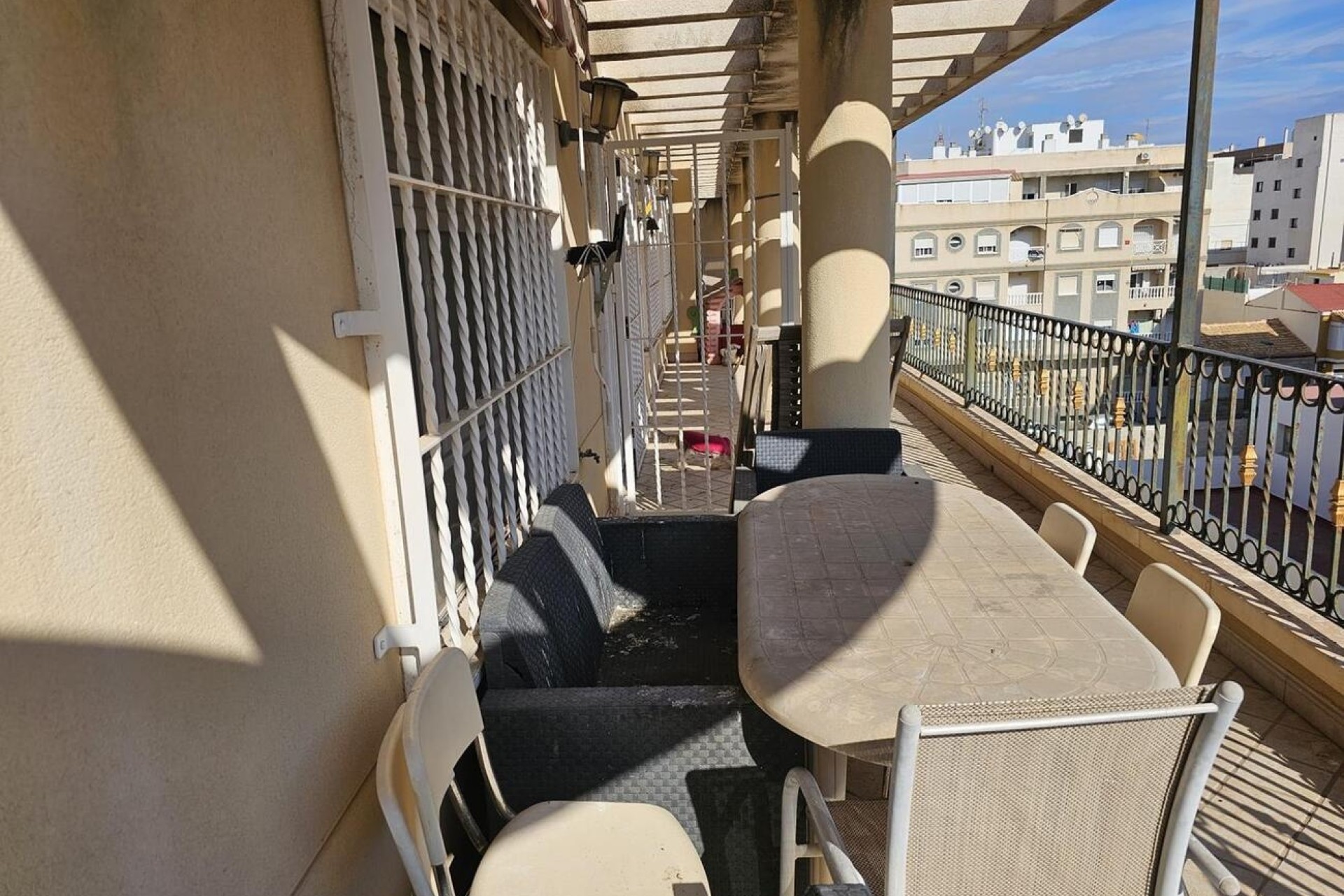 Sprzedaż - Apartament / Mieszkanie -
Torrevieja - CENTRE