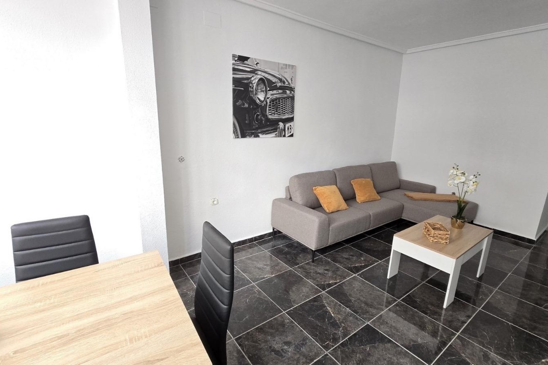 Sprzedaż - Apartament / Mieszkanie -
Torrevieja - Centro - Muelle Pesquero