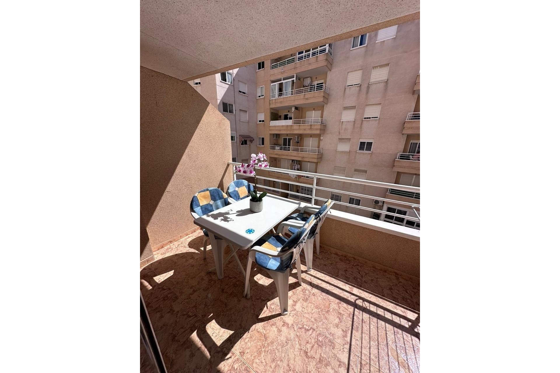 Sprzedaż - Apartament / Mieszkanie -
Torrevieja - Centro - Muelle Pesquero