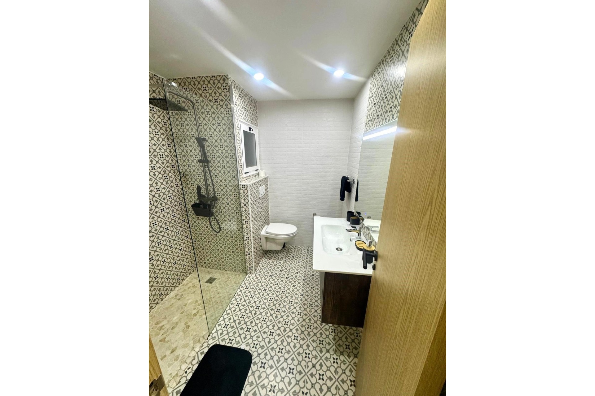 Sprzedaż - Apartament / Mieszkanie -
Torrevieja - Centro - Muelle Pesquero