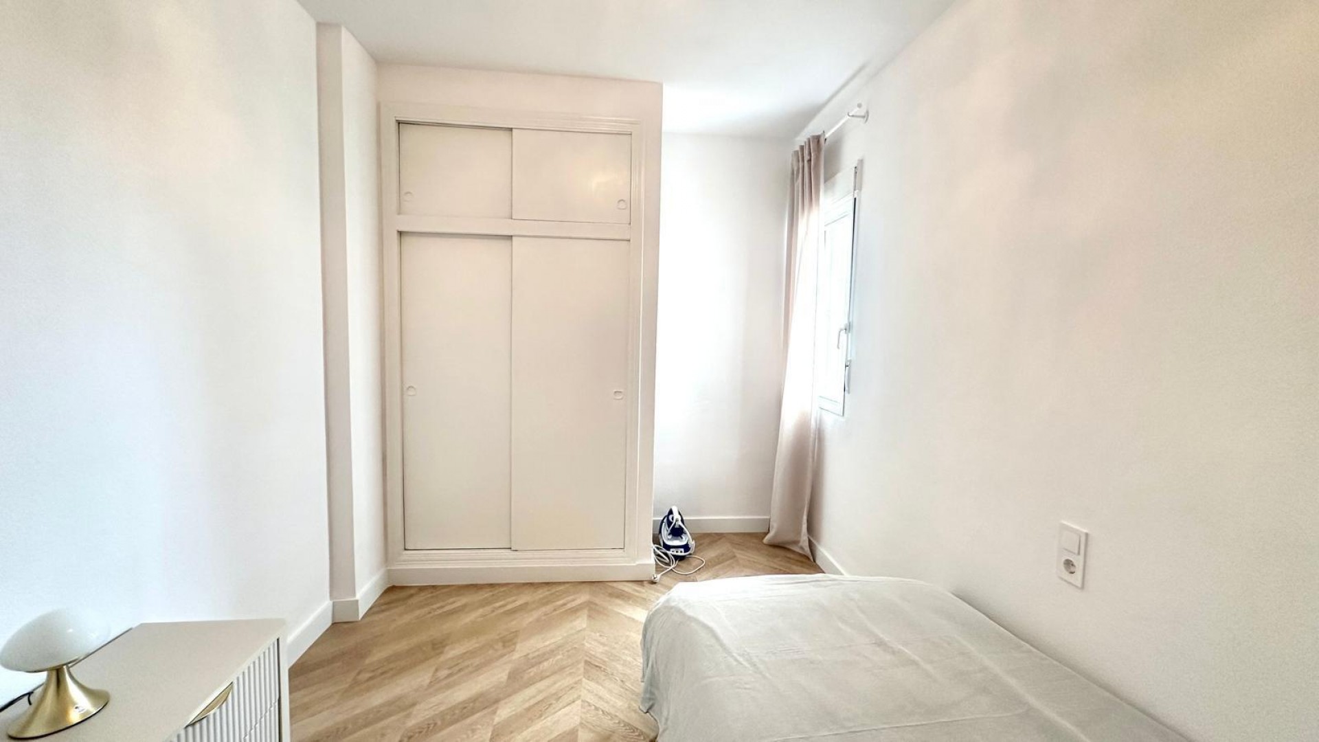 Sprzedaż - Apartament mieszkanie -
Torrevieja - Centro