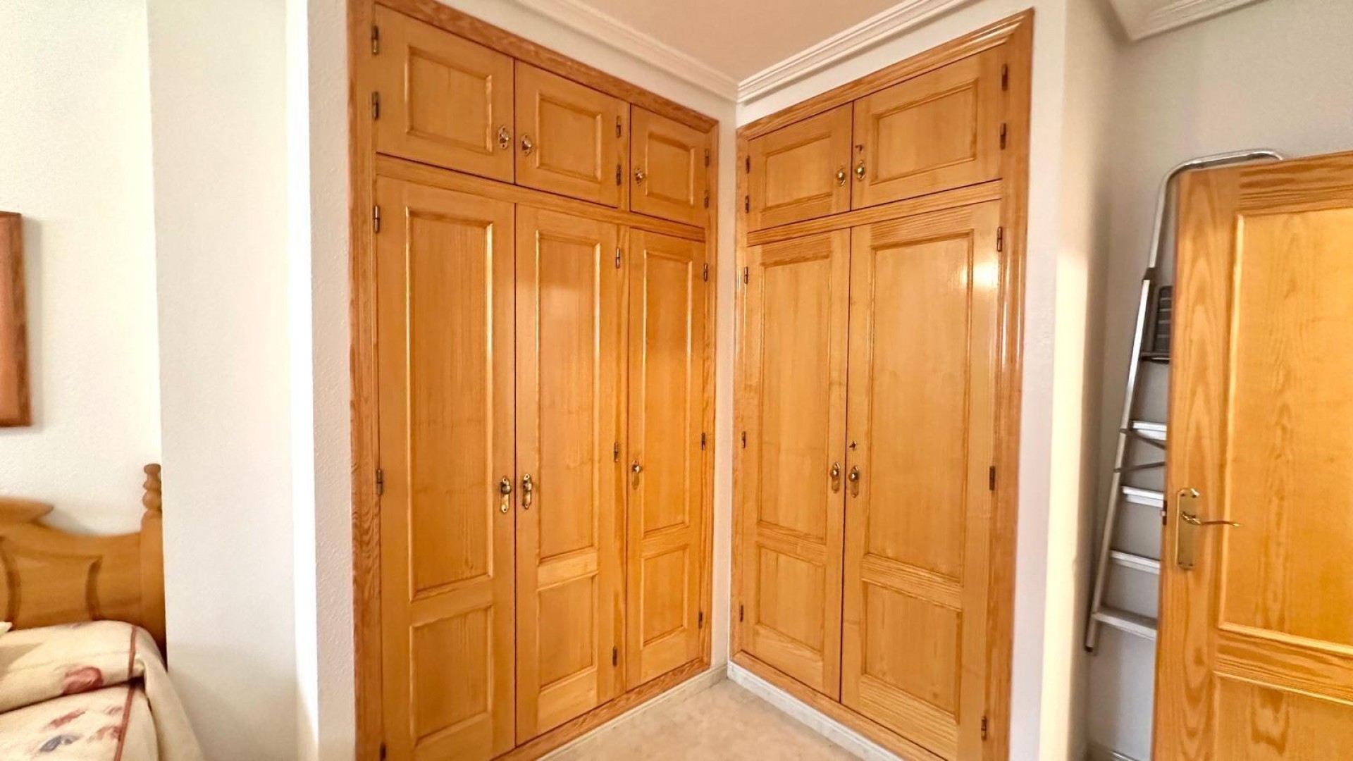 Sprzedaż - Apartament mieszkanie -
Torrevieja - Centro