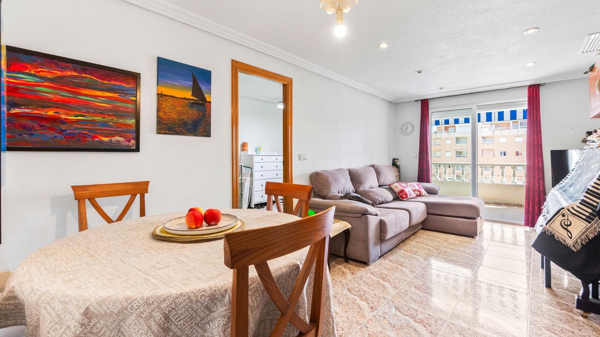 Sprzedaż - Apartament mieszkanie -
Torrevieja - Centro