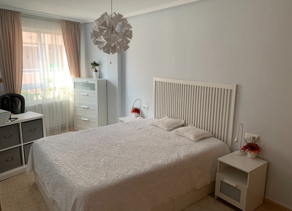 Sprzedaż - Apartament mieszkanie -
Torrevieja - Centro