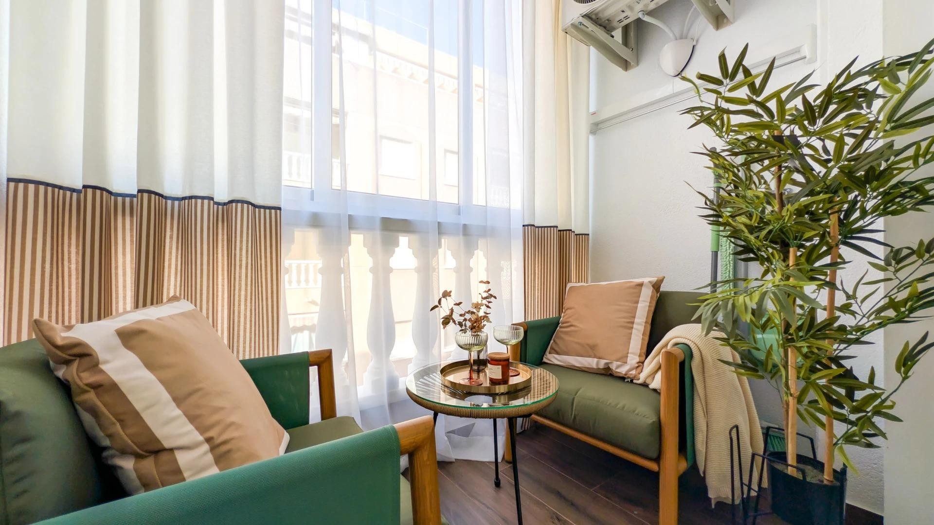 Sprzedaż - Apartament mieszkanie -
Torrevieja - Centro