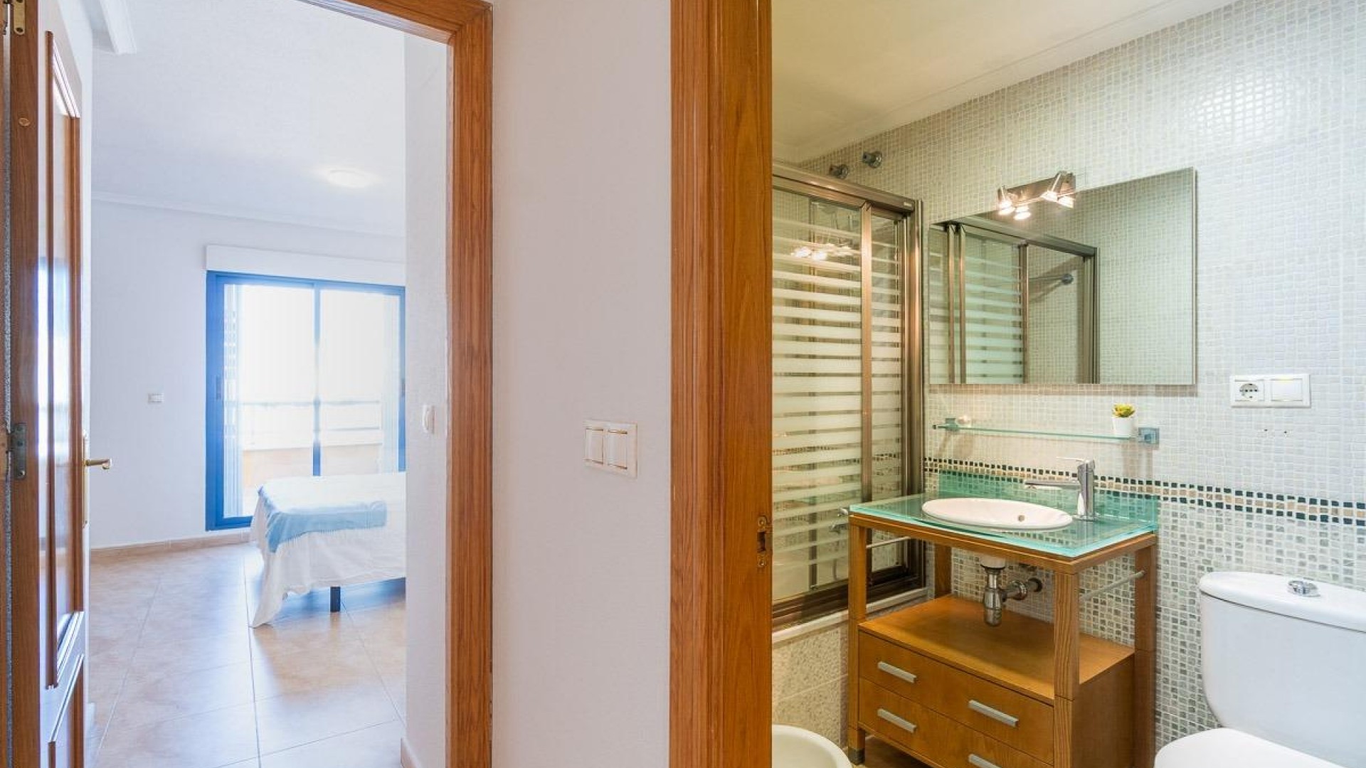 Sprzedaż - Apartament mieszkanie -
Torrevieja - Centro