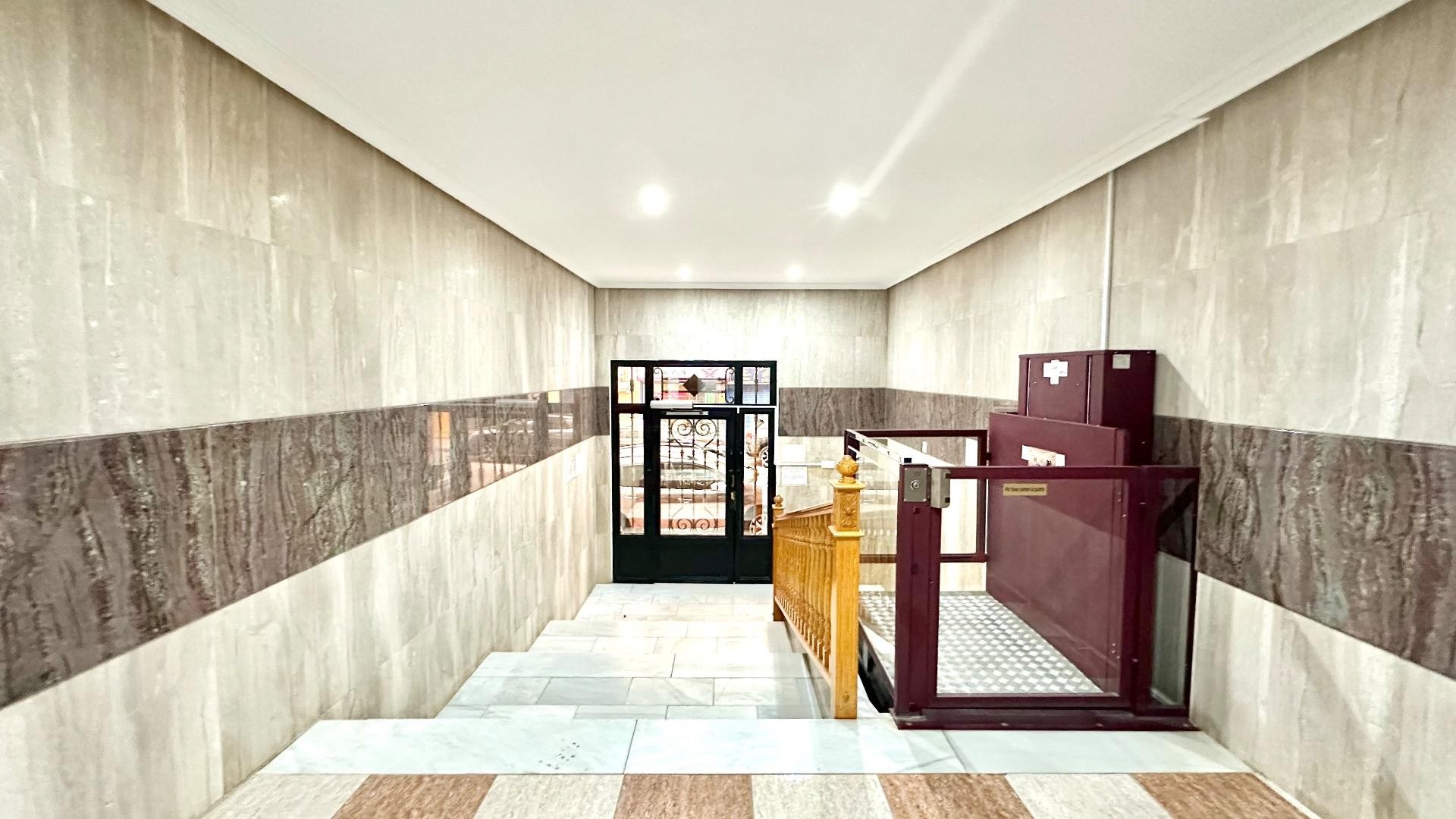 Sprzedaż - Apartament mieszkanie -
Torrevieja - Centro