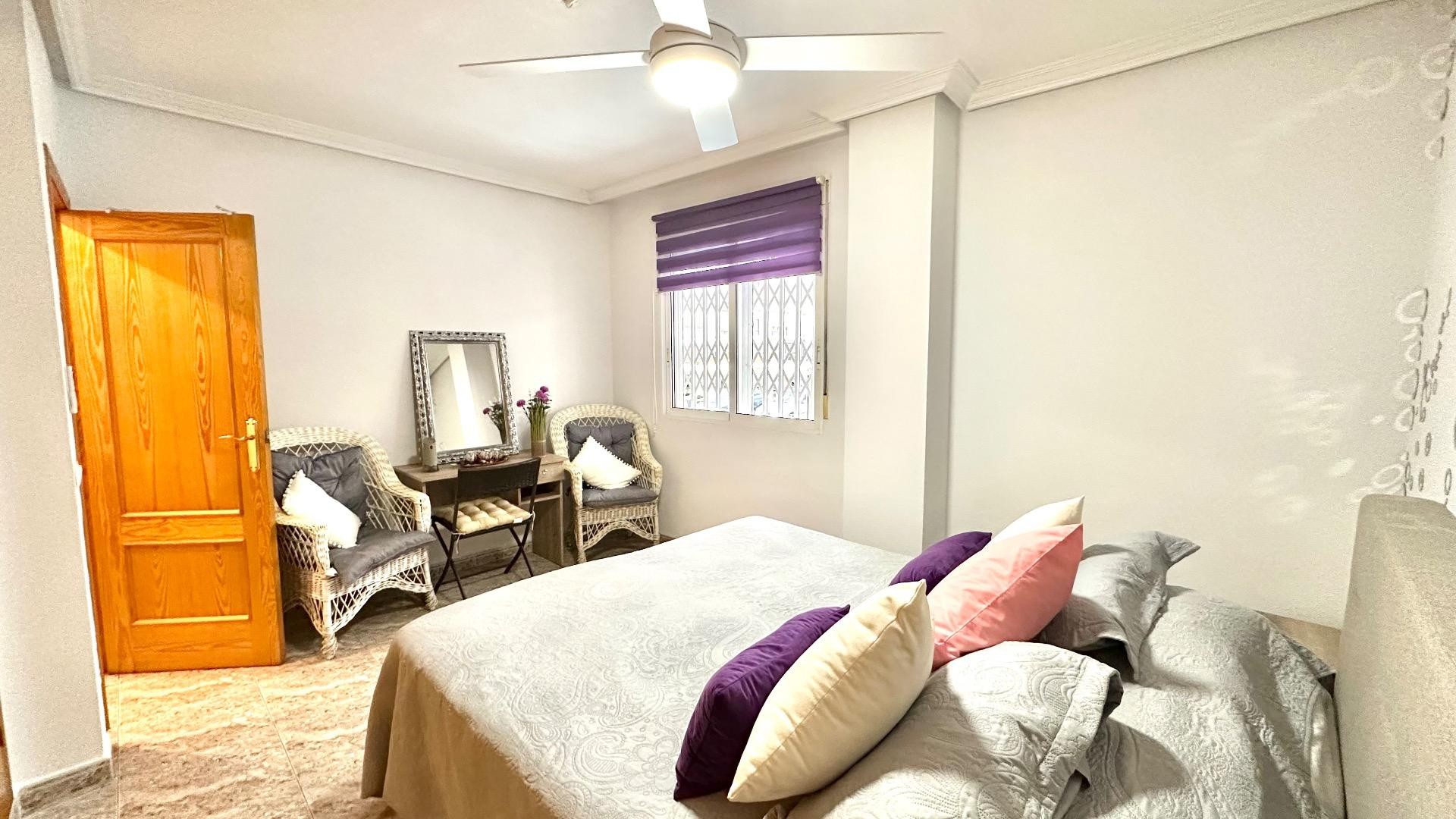 Sprzedaż - Apartament mieszkanie -
Torrevieja - Centro