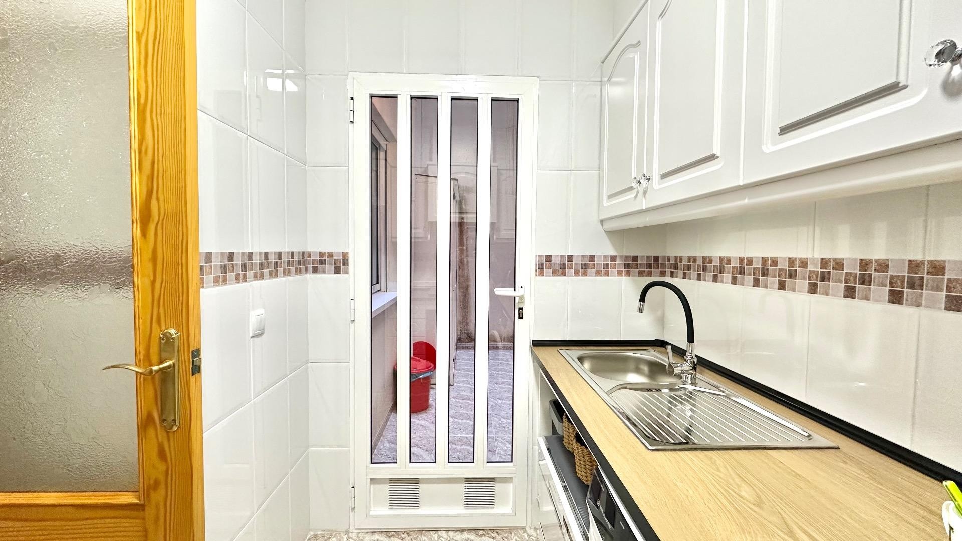 Sprzedaż - Apartament mieszkanie -
Torrevieja - Centro
