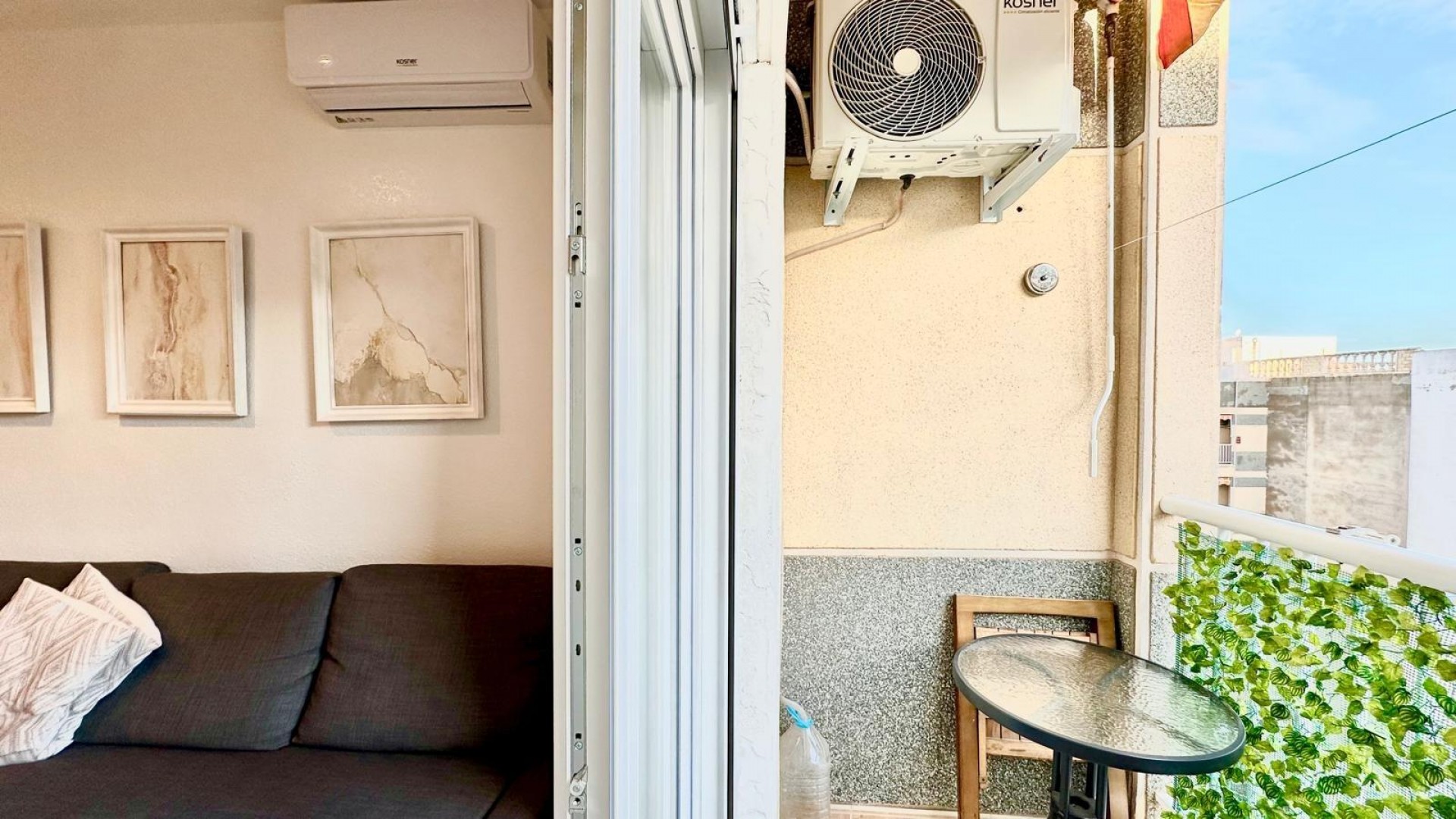 Sprzedaż - Apartament mieszkanie -
Torrevieja - Centro