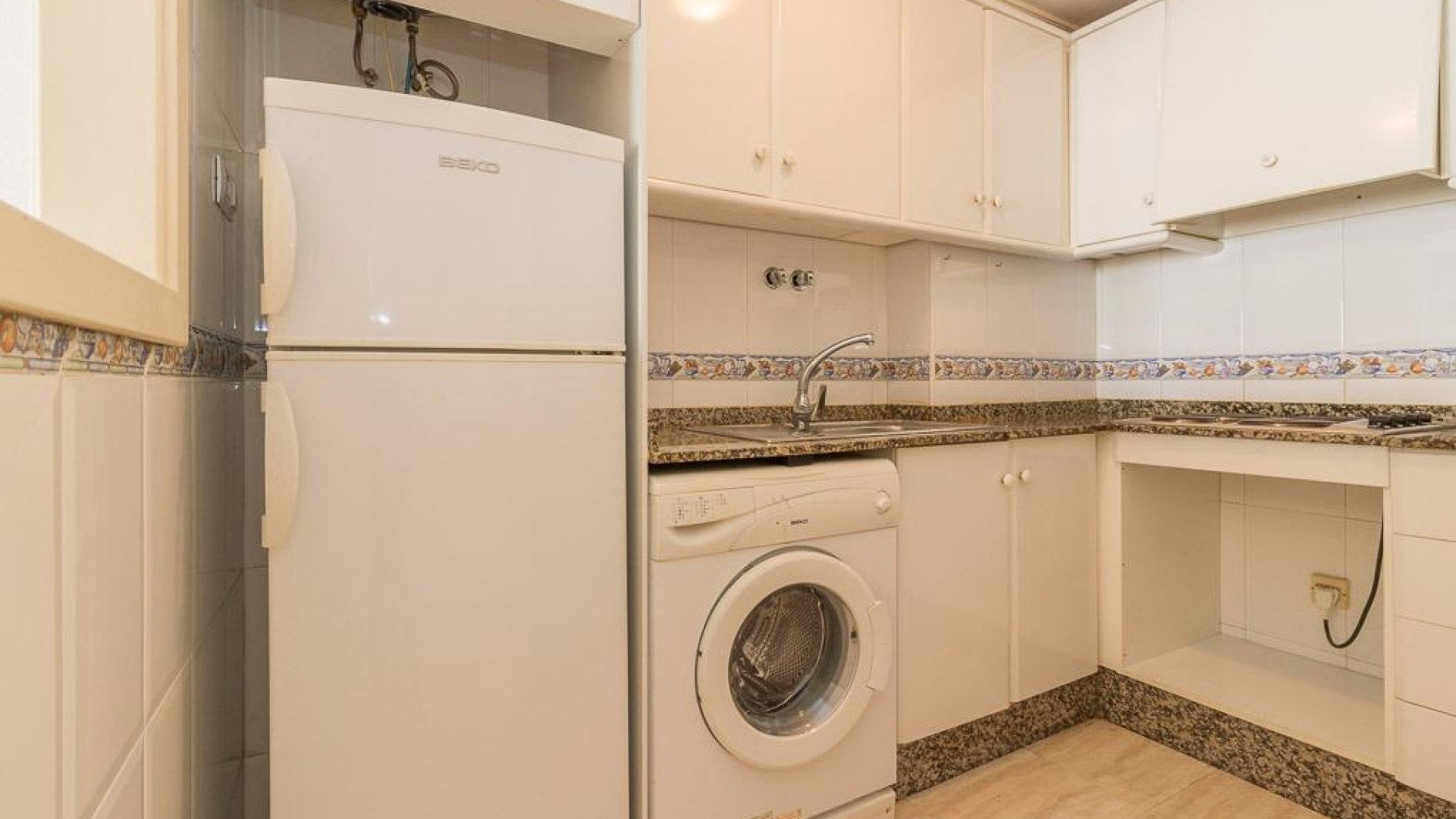 Sprzedaż - Apartament mieszkanie -
Torrevieja - Centro