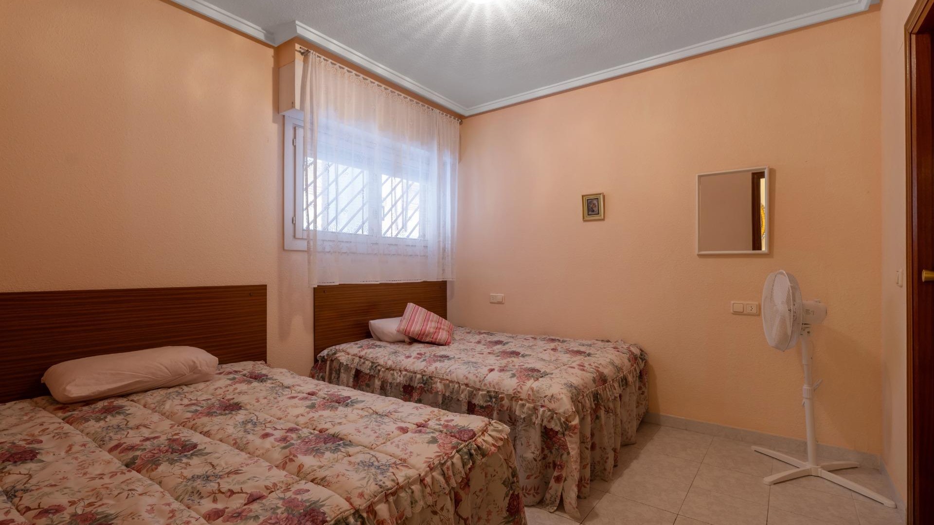 Sprzedaż - Apartament mieszkanie -
Torrevieja - Centro