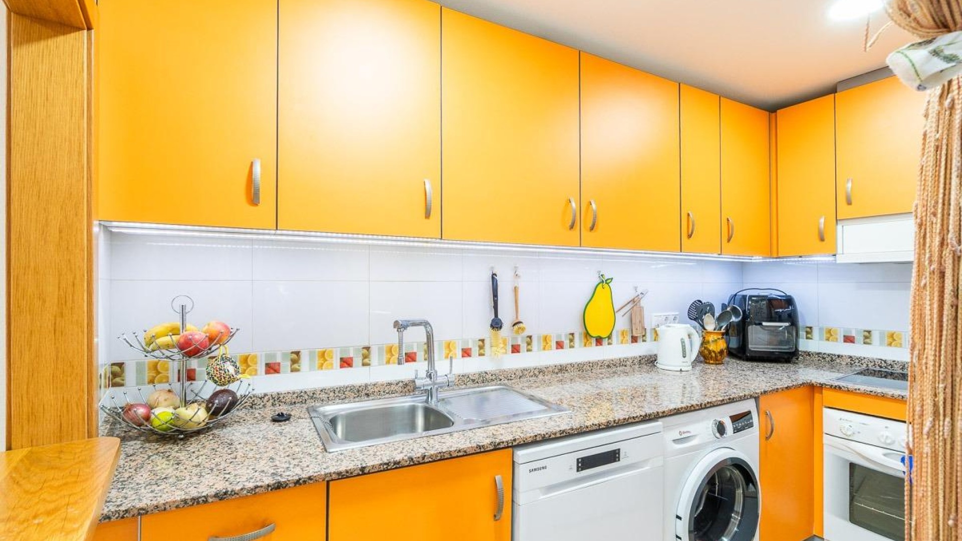 Sprzedaż - Apartament mieszkanie -
Torrevieja - Centro