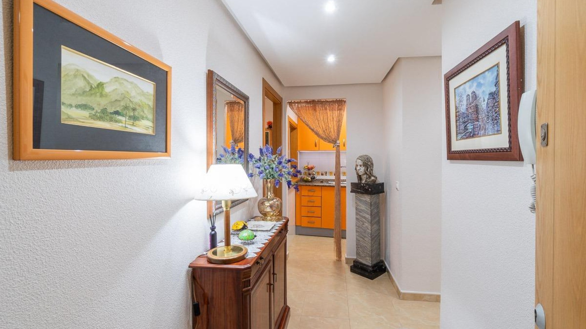 Sprzedaż - Apartament mieszkanie -
Torrevieja - Centro