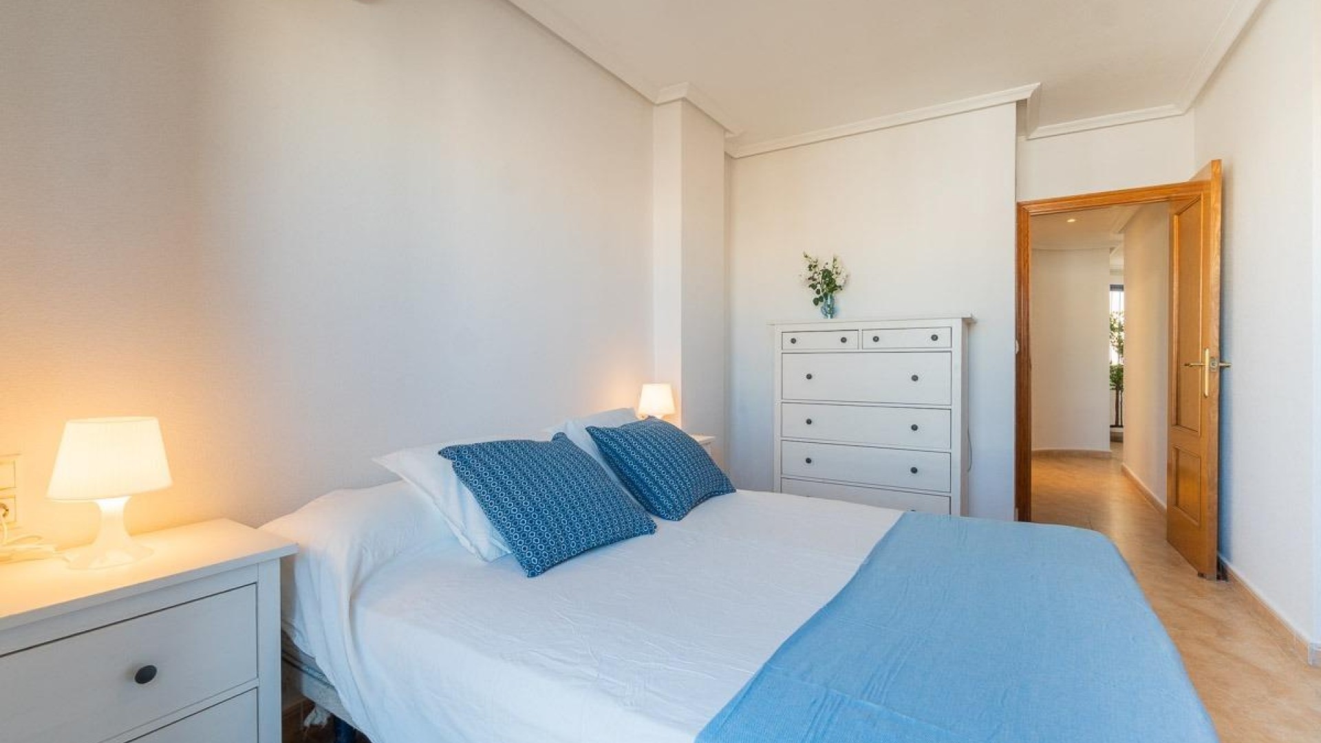 Sprzedaż - Apartament mieszkanie -
Torrevieja - Centro