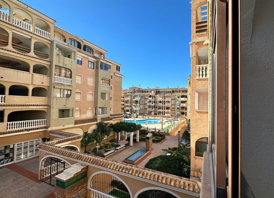 Sprzedaż - Apartament mieszkanie -
Torrevieja - Centro