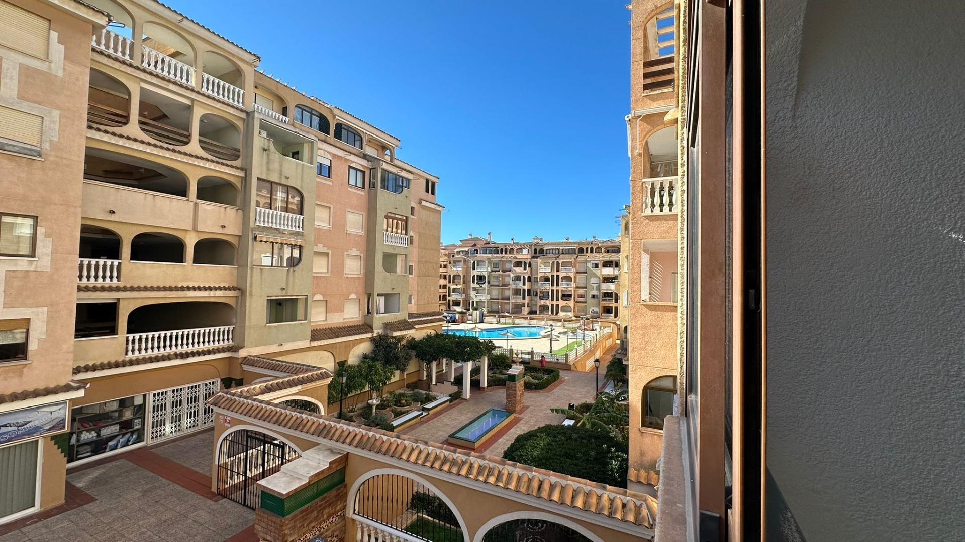 Sprzedaż - Apartament mieszkanie -
Torrevieja - Centro