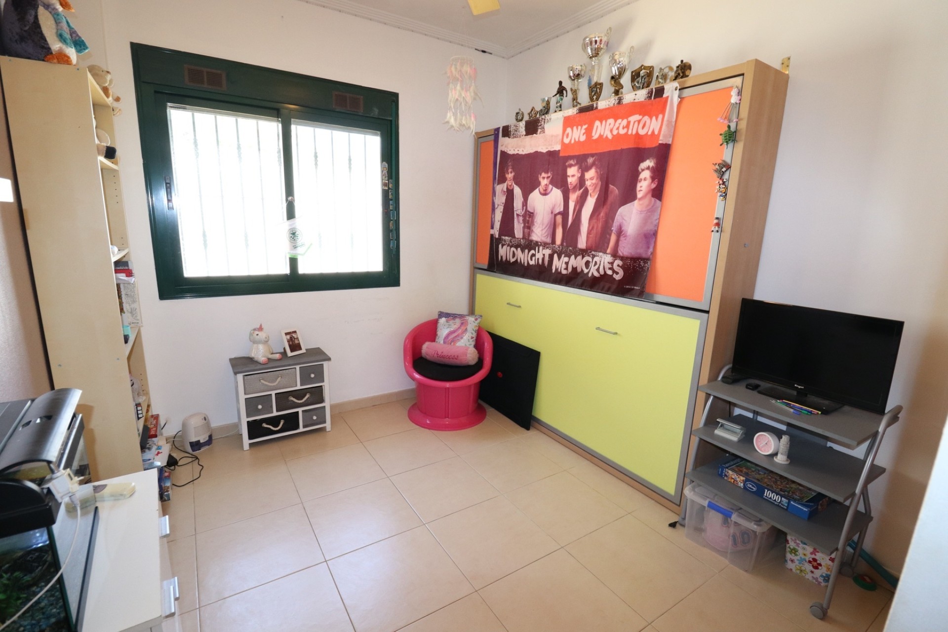 Sprzedaż - Apartament / Mieszkanie -
Torrevieja - Centro