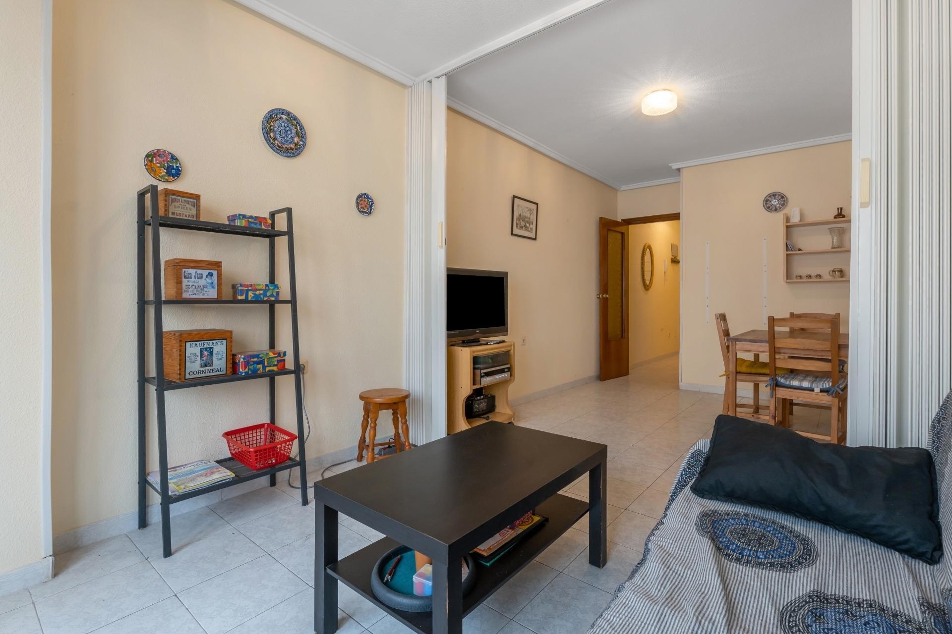 Sprzedaż - Apartament / Mieszkanie -
Torrevieja - Centro