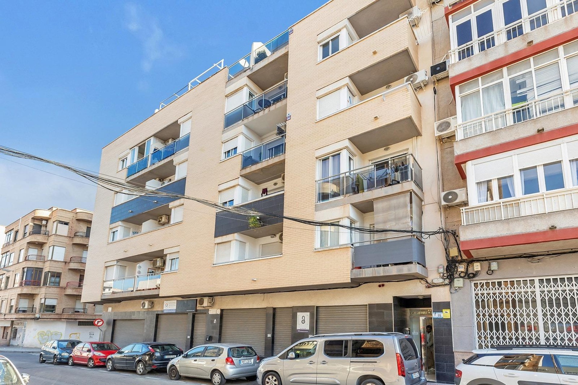 Sprzedaż - Apartament / Mieszkanie -
Torrevieja - Centro