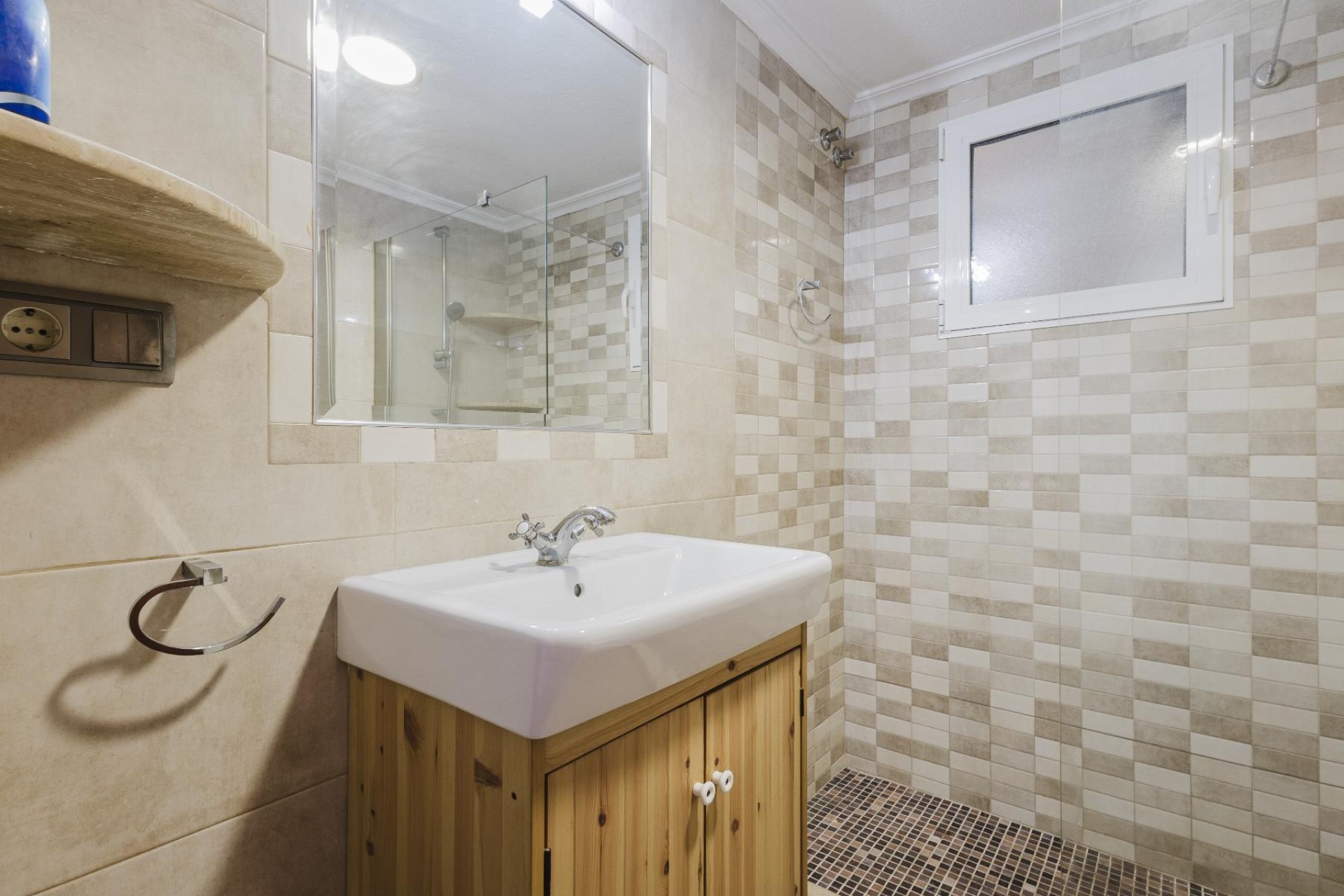 Sprzedaż - Apartament / Mieszkanie -
Torrevieja - Costa Blanca