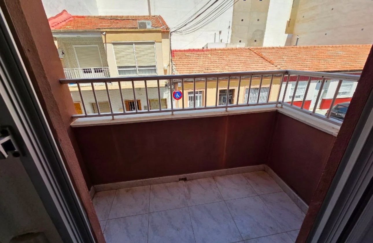 Sprzedaż - Apartament / Mieszkanie -
Torrevieja - Costa Blanca