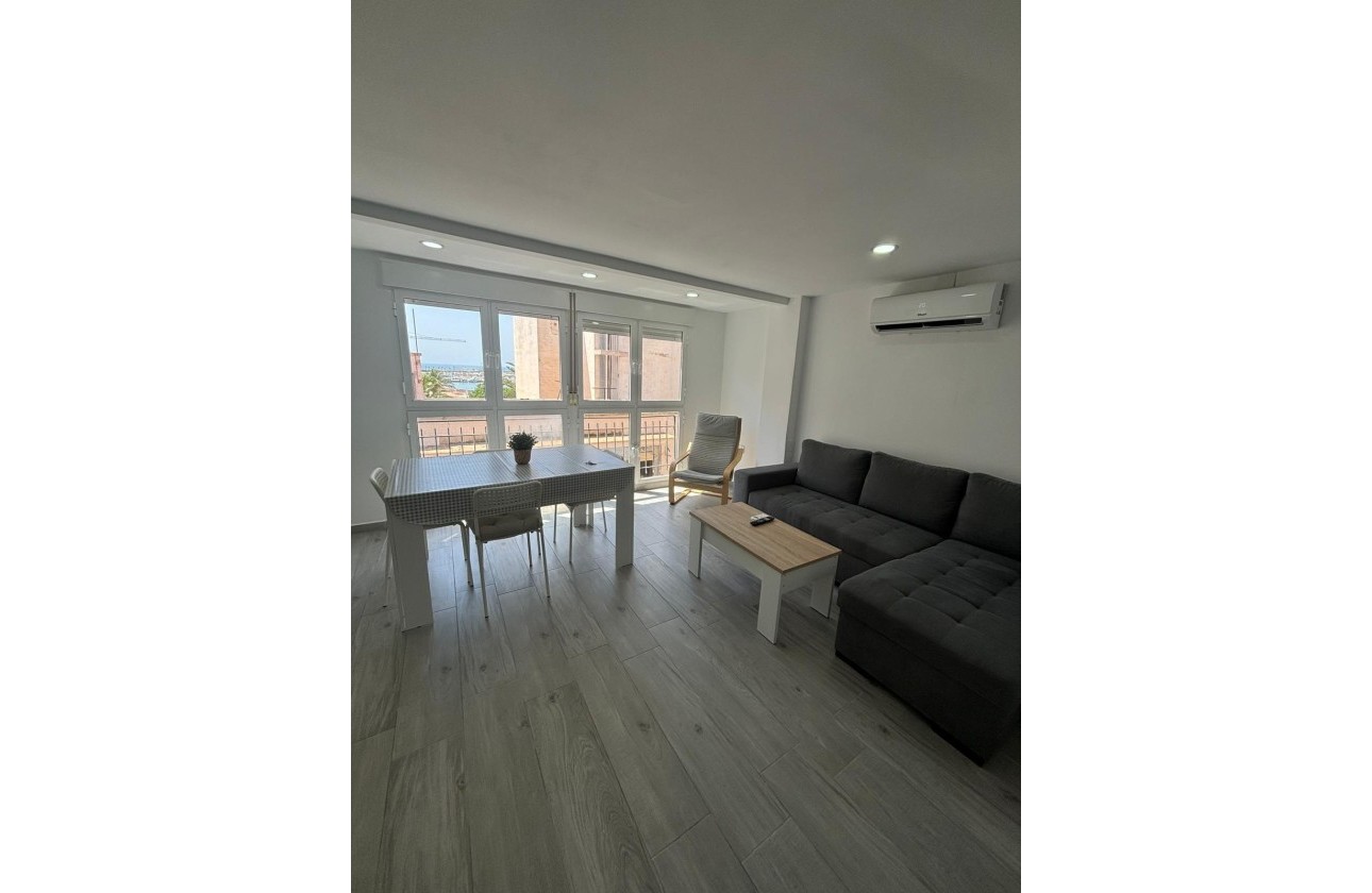 Sprzedaż - Apartament / Mieszkanie -
Torrevieja - Costa Blanca